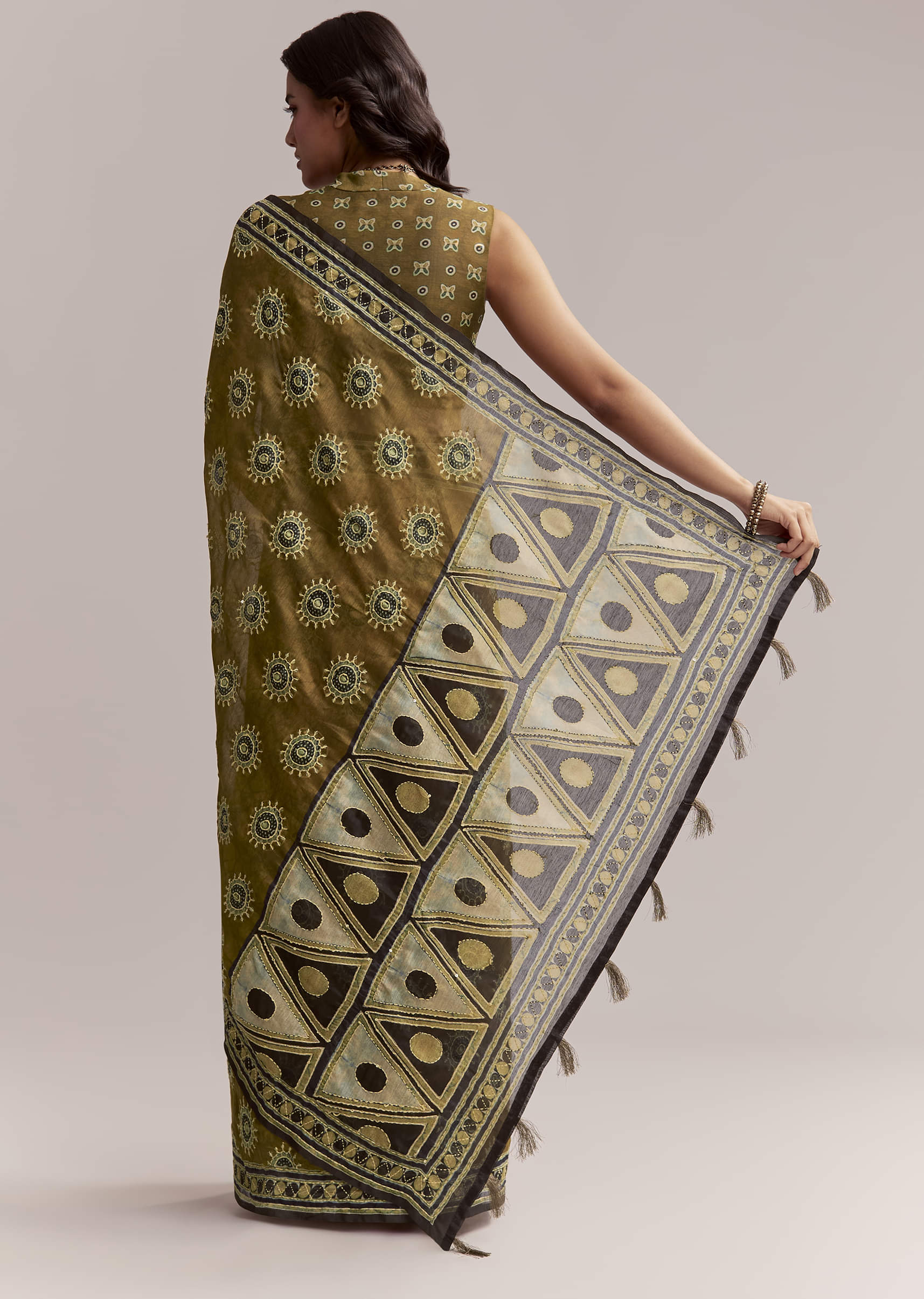 Olive Brown Linen Printed Saree With Handcrafted Ajrakh Print - Image 4