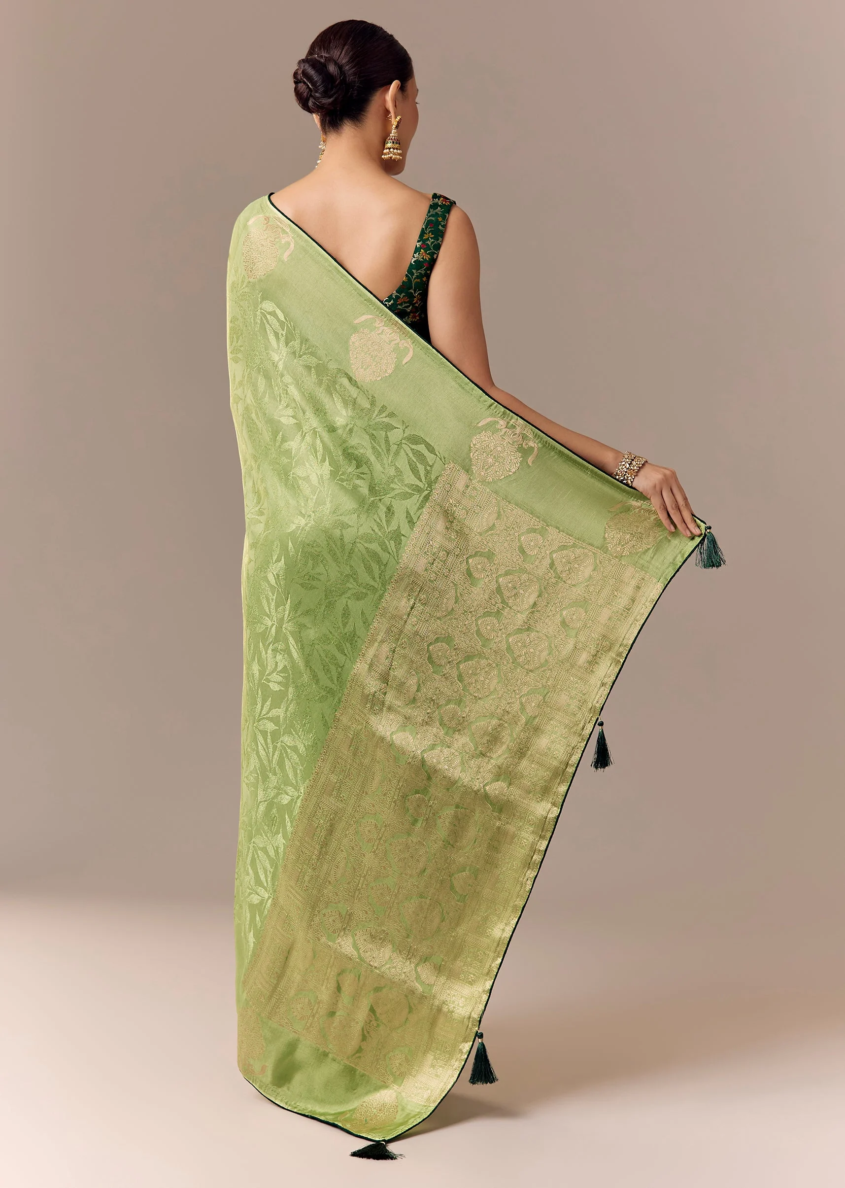 Parrot Green Jacquard Zari Saree with Contrast Brocade Blouse - Image 4