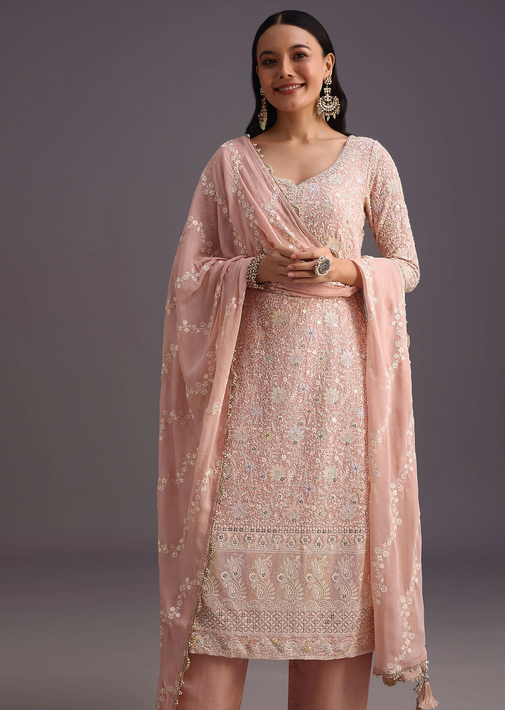 Peach Lucknowi kurta set With Resham Work Dupatta - Image 4