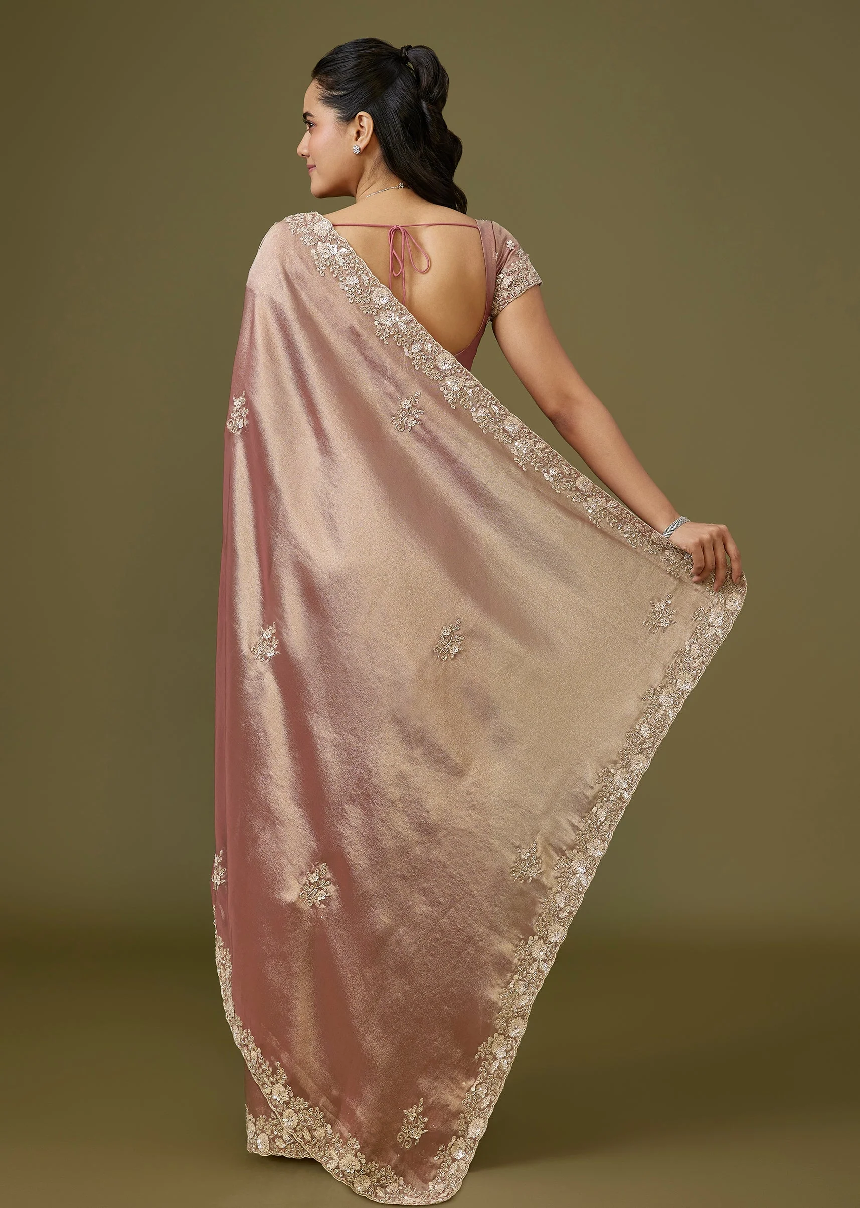 Peach Tissue Saree With Heavy Floral Border And Cutwork - Image 4