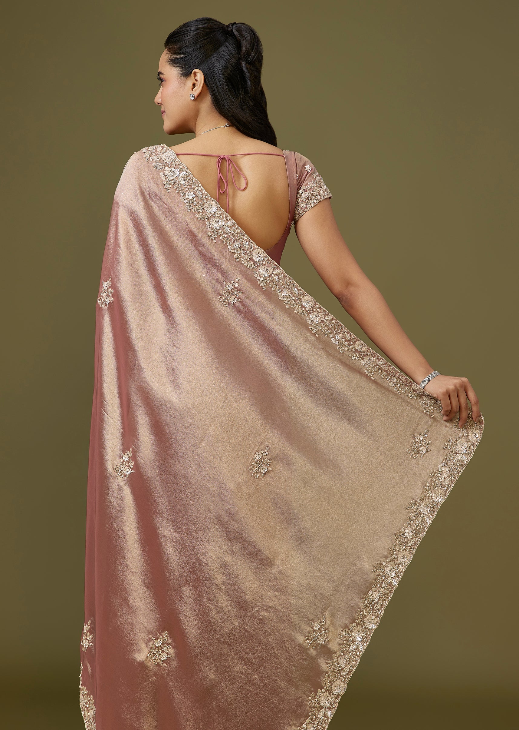 Peach Tissue Saree With Heavy Floral Border And Cutwork - Image 6