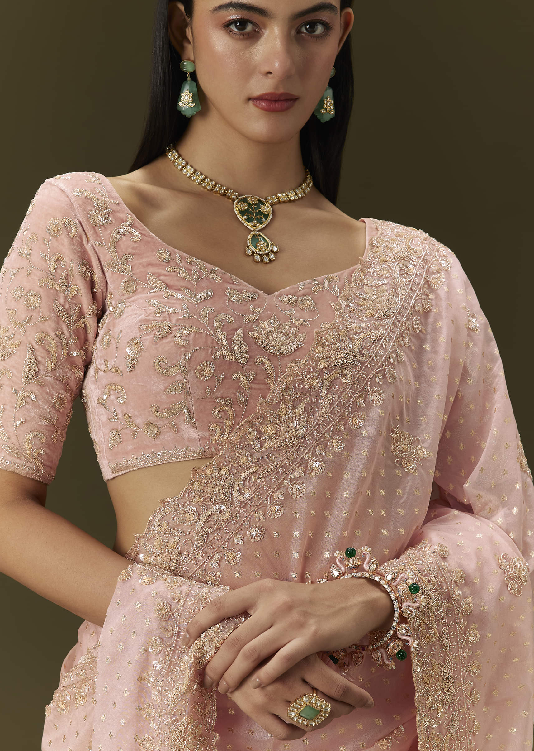 Pink Banarasi Tissue Saree With Velvet Embroidered Blouse - Image 3