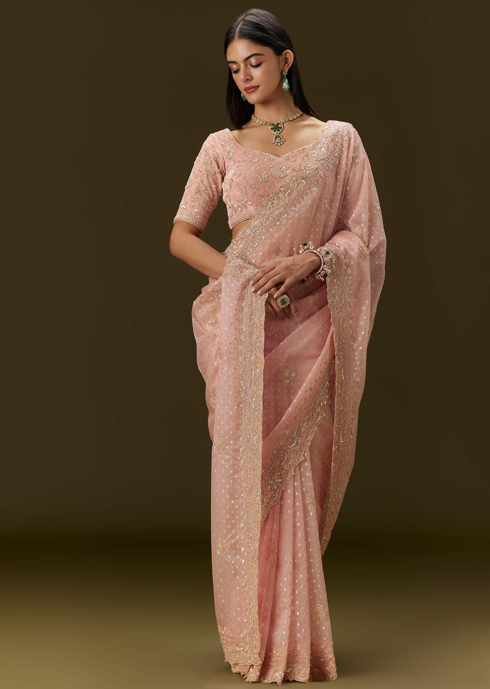 Pink Banarasi Tissue Saree With Velvet Embroidered Blouse - Image 5