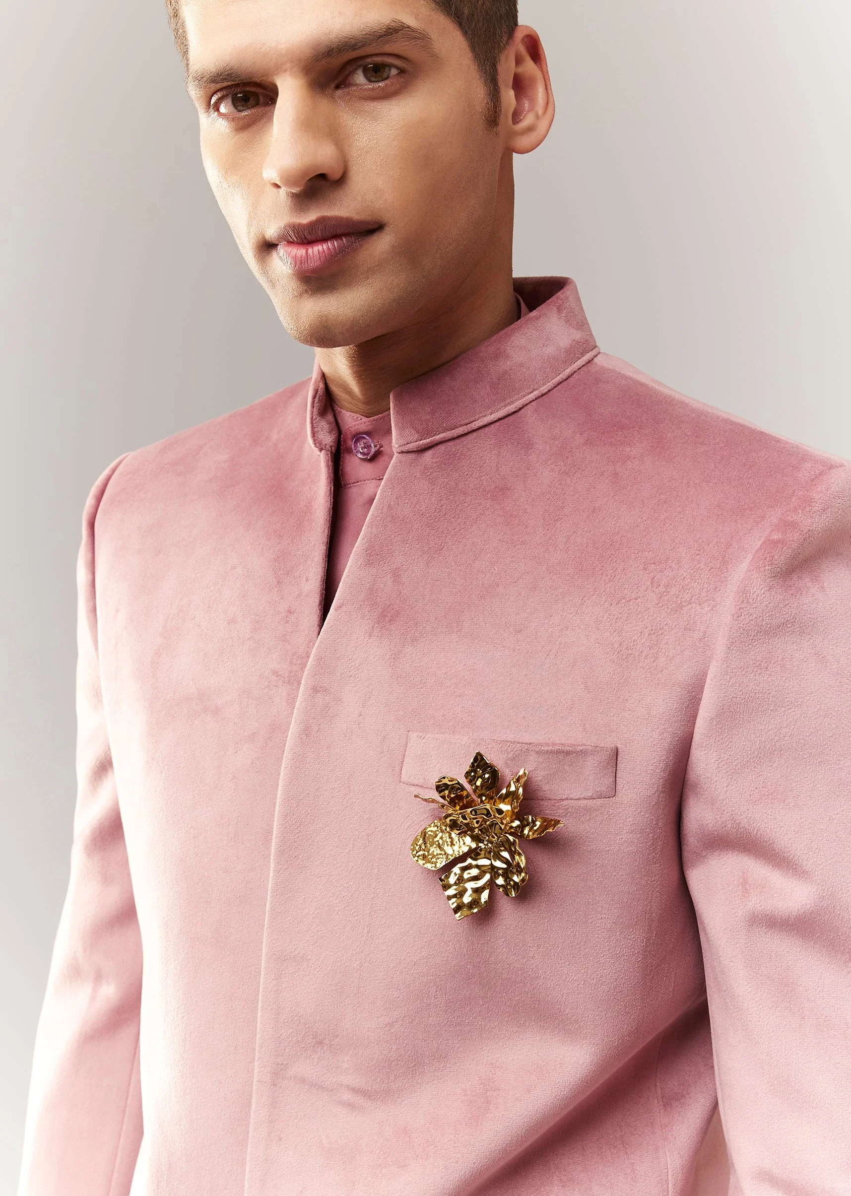 Pink Jodhpuri Style Tuxedo Set With Metal Broach - Image 2