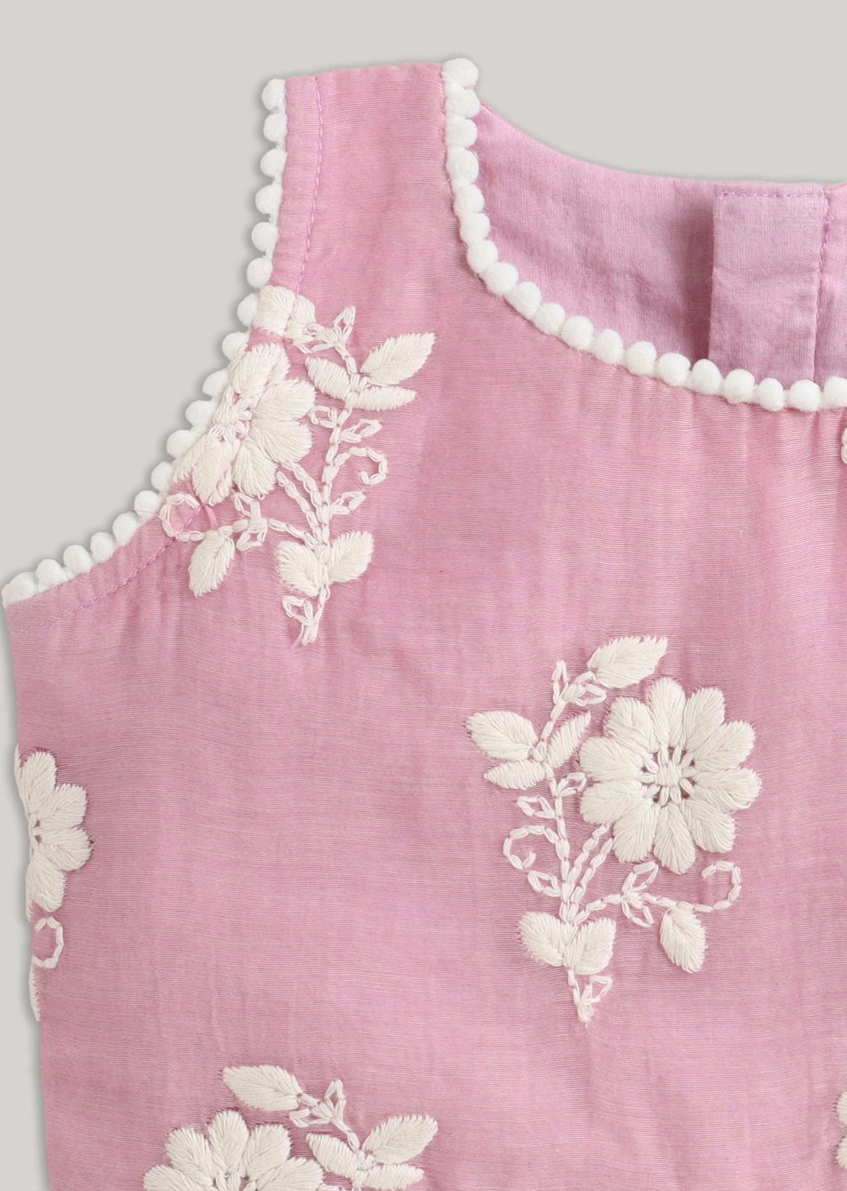 Pink Lehenga Set With Delicate Resham Work - Image 4