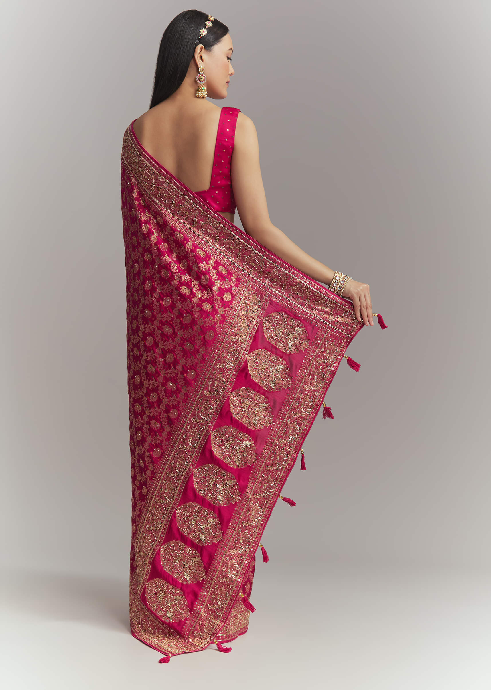 Pink Silk Embroidered Saree With Heavy Hand Embroidery - Image 4