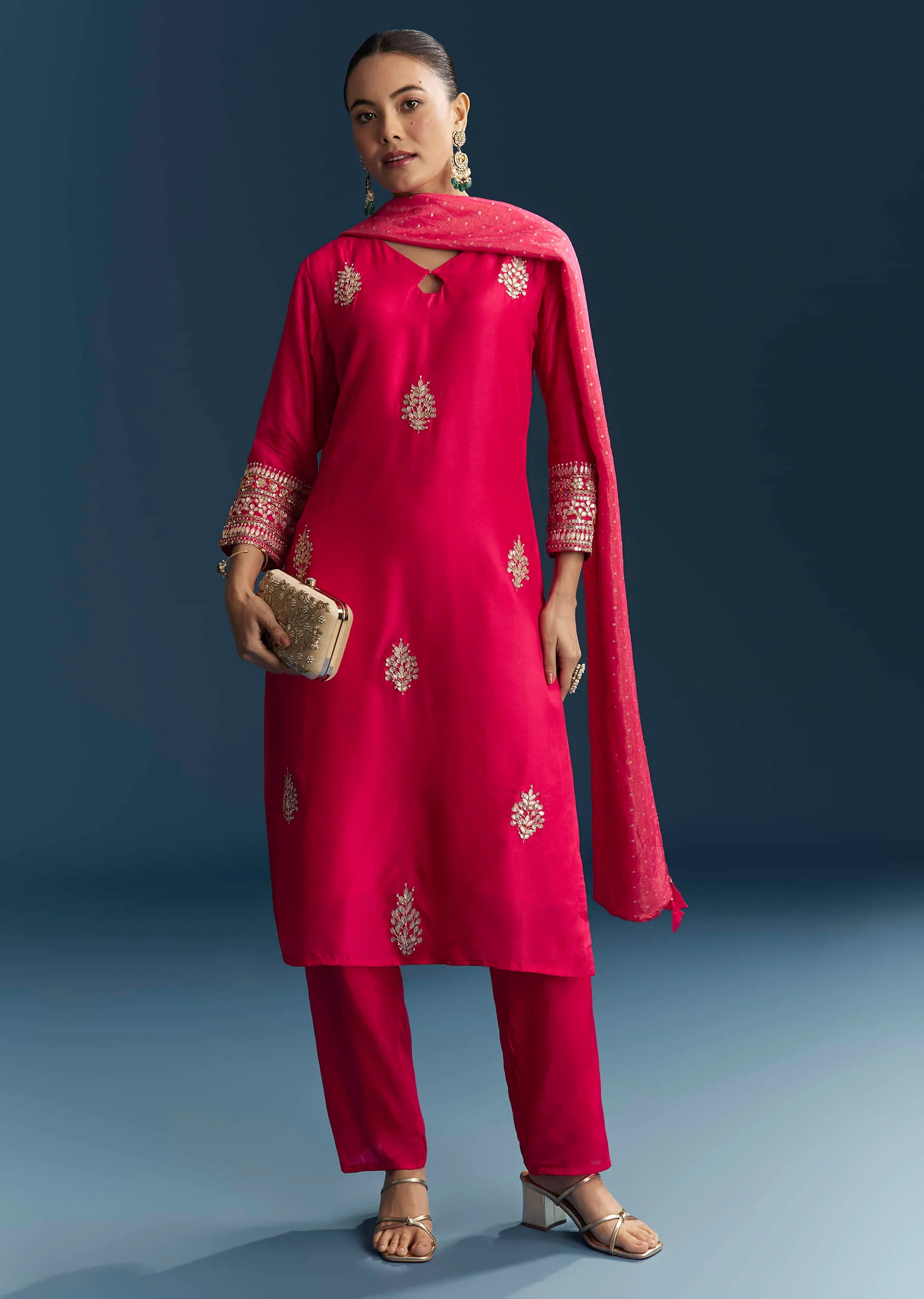 Pink Silk Kurta Set With Gotta Work - Image 3