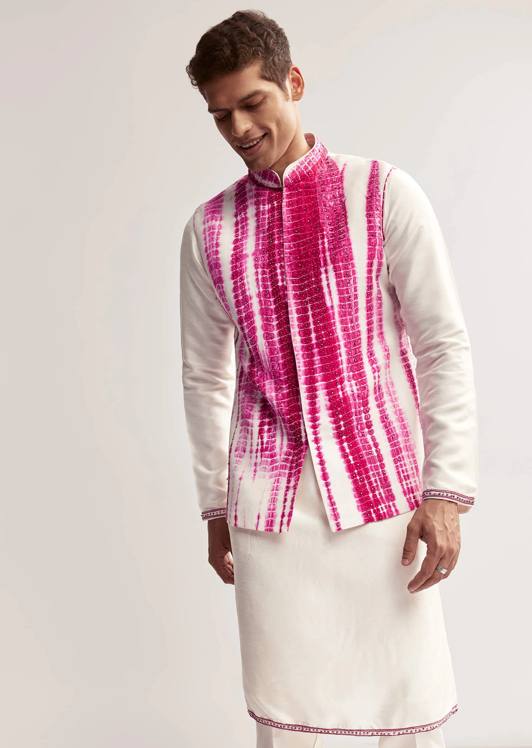 Pink Silk Tie-Dye Kurta Jacket Set For Men With Sequin Work - Image 3