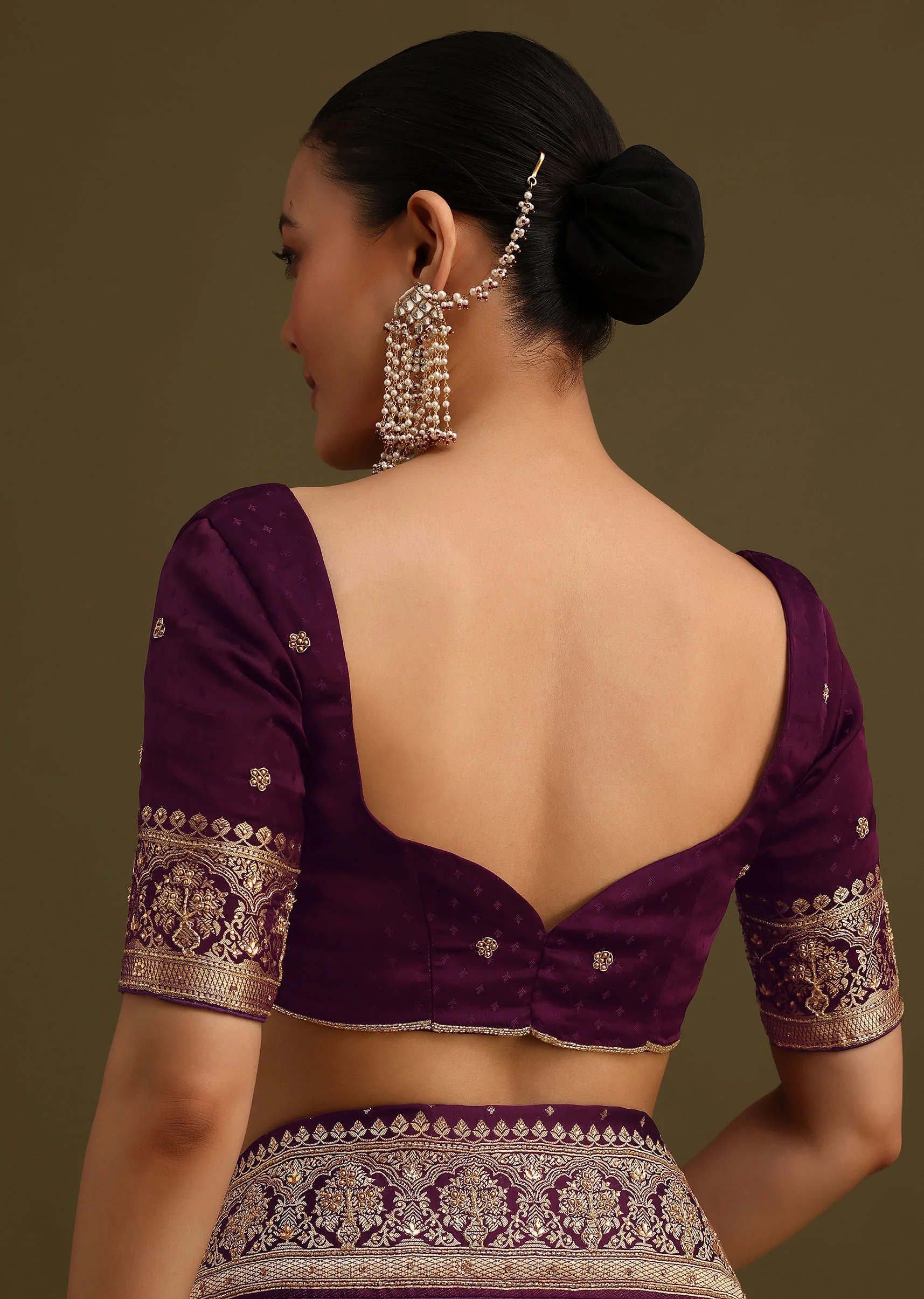 Purple Embroidered Saree With Zardosi Work And Unstitched Blouse - Image 8