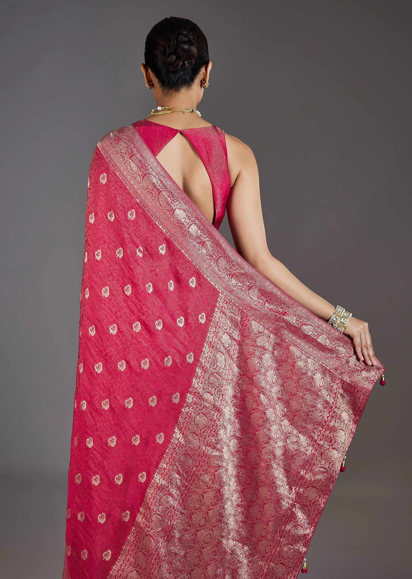 Rani Pink Jacquard Dola Silk Saree With Animal Butti - Image 6