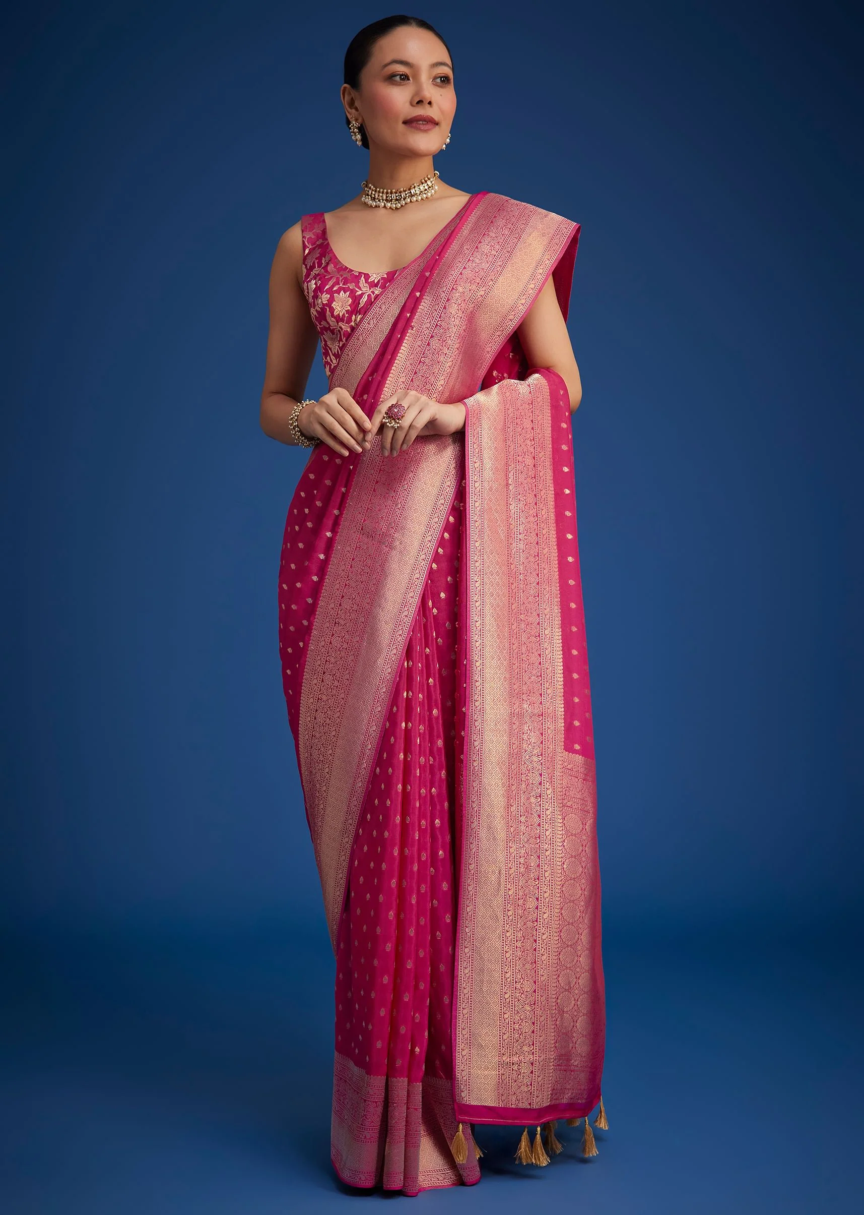 Rani Pink Tissue Silk Saree With Zari Border And Butti Work - Image 5