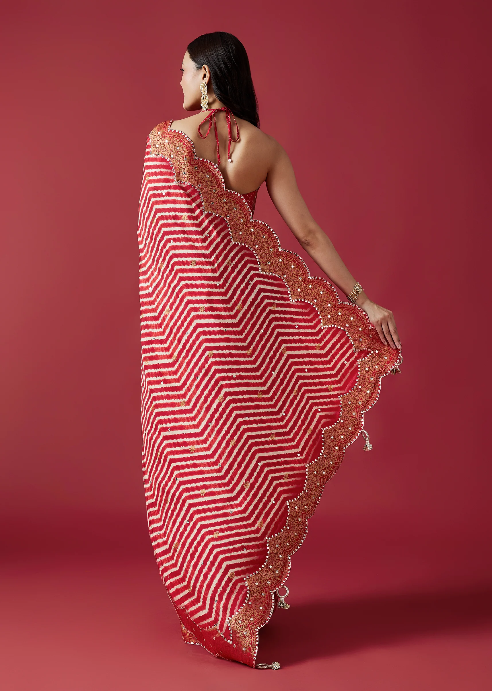 Red Celebration Duo – Printed Saree For Her And Kurta Set For Him - Image 5