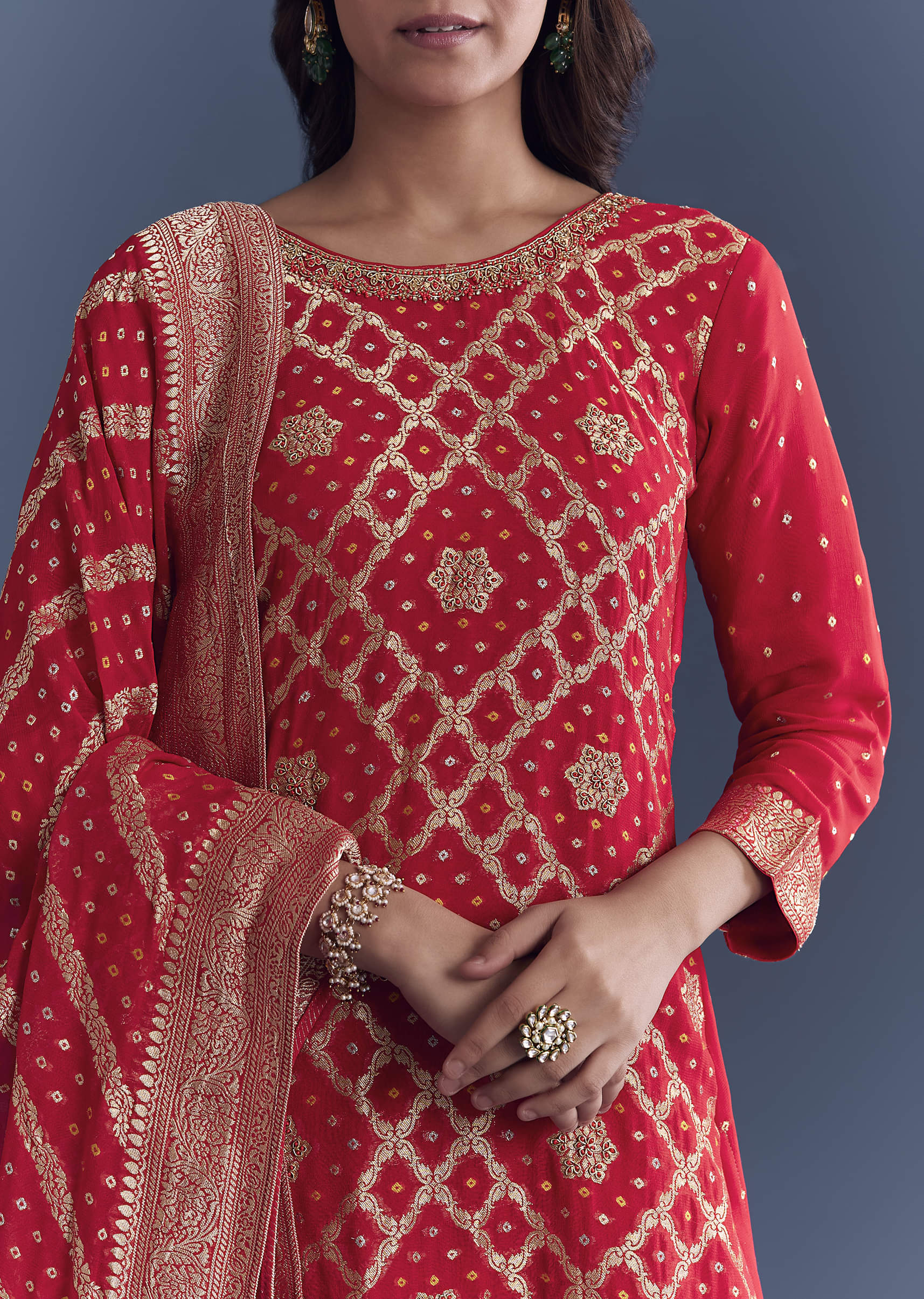 Red Georgette Kurta Set With Bandhani Print And Jacquard Weave - Image 2