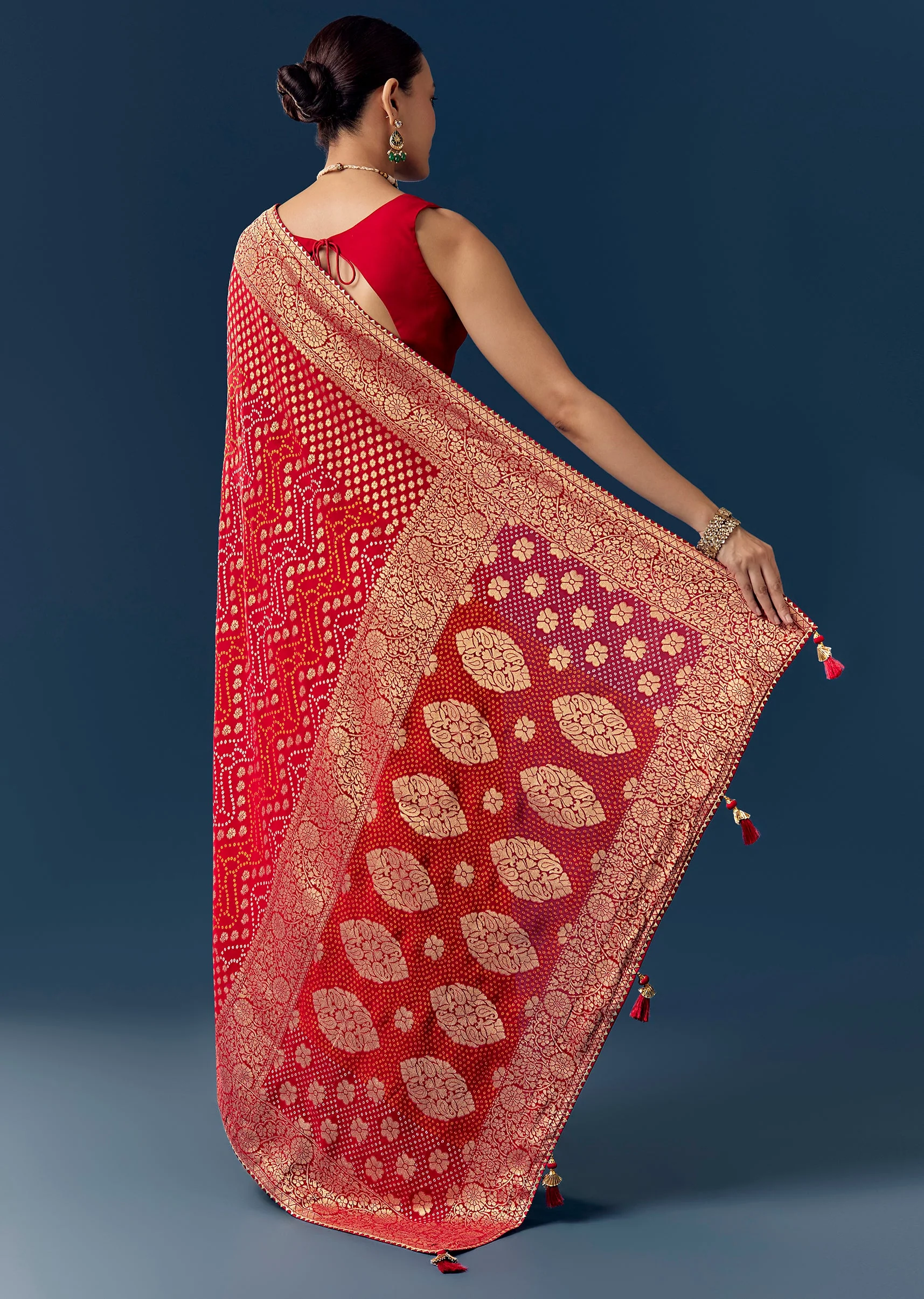 Red Khaddi Georgette Saree with Floral Weave And Bandhani Finish - Image 4