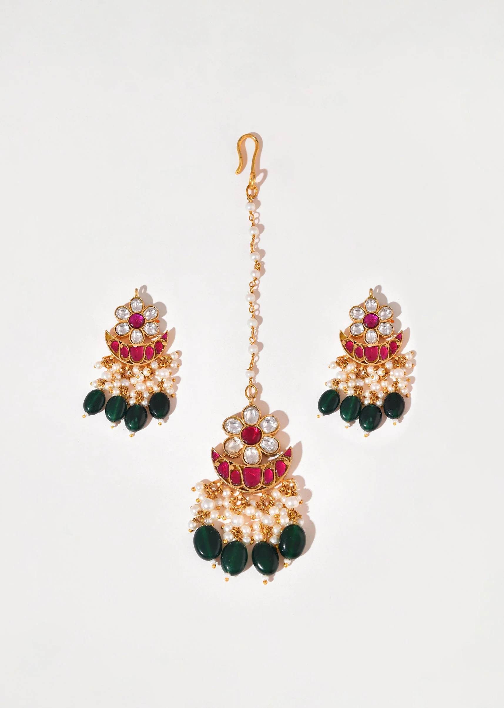Red Kundan Floral Danglers with Maangtikka - Image 2