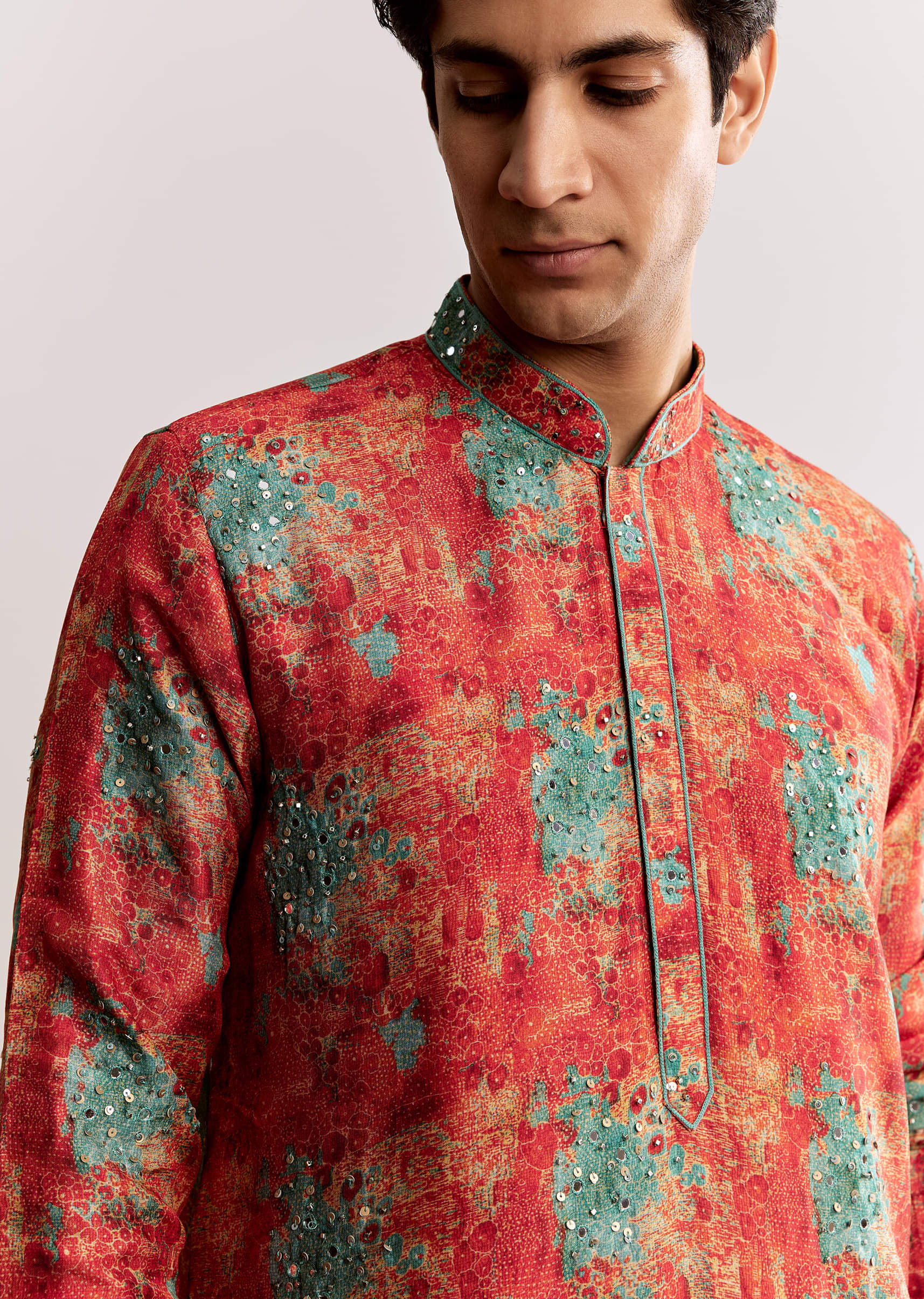 Red Silk Kurta Set With Sequins Embroidery - Image 2