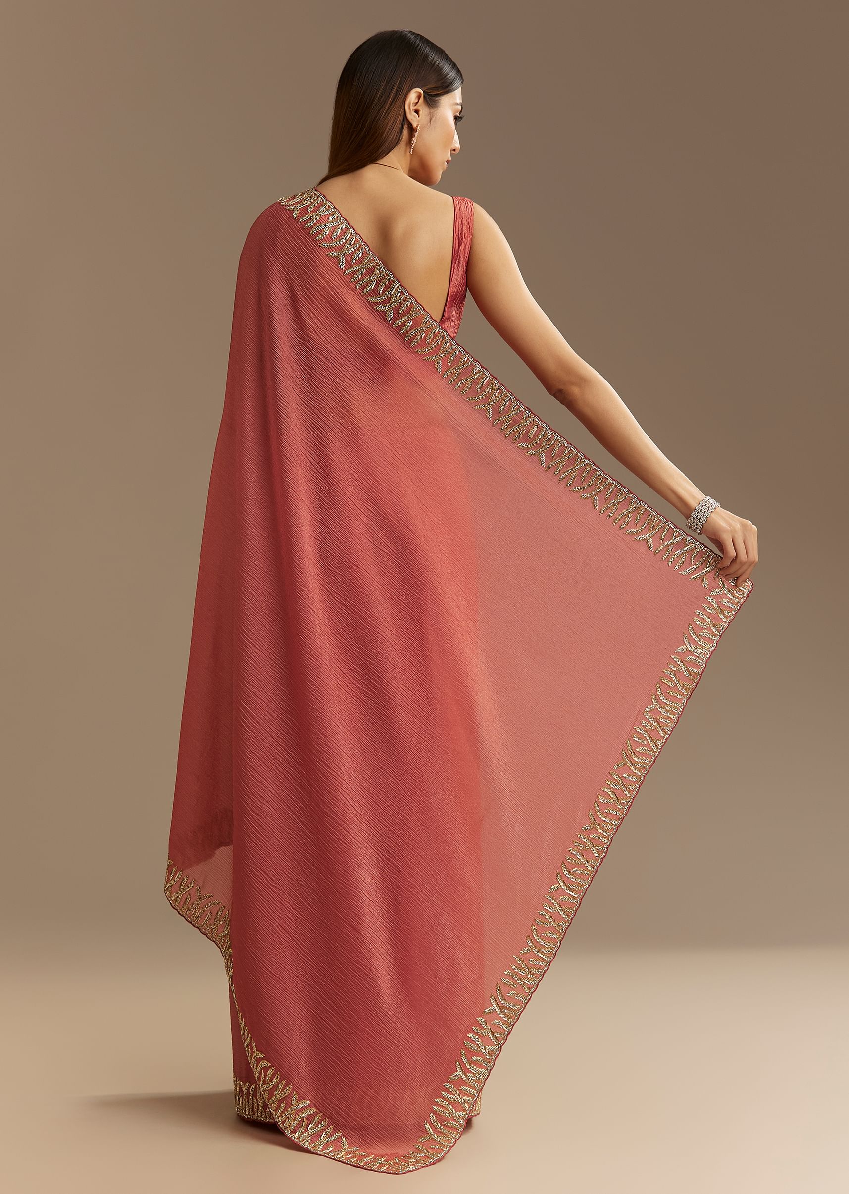 Rust Brown Crushed Tissue Saree With Scallop Border And Stone Embroidery - Image 4