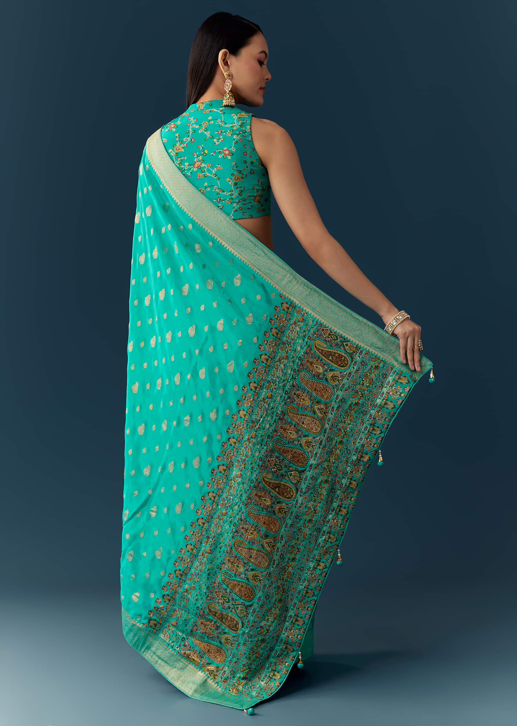 Sea Blue Dola Silk Saree with Woven Border and Unstitched Blouse - Image 4