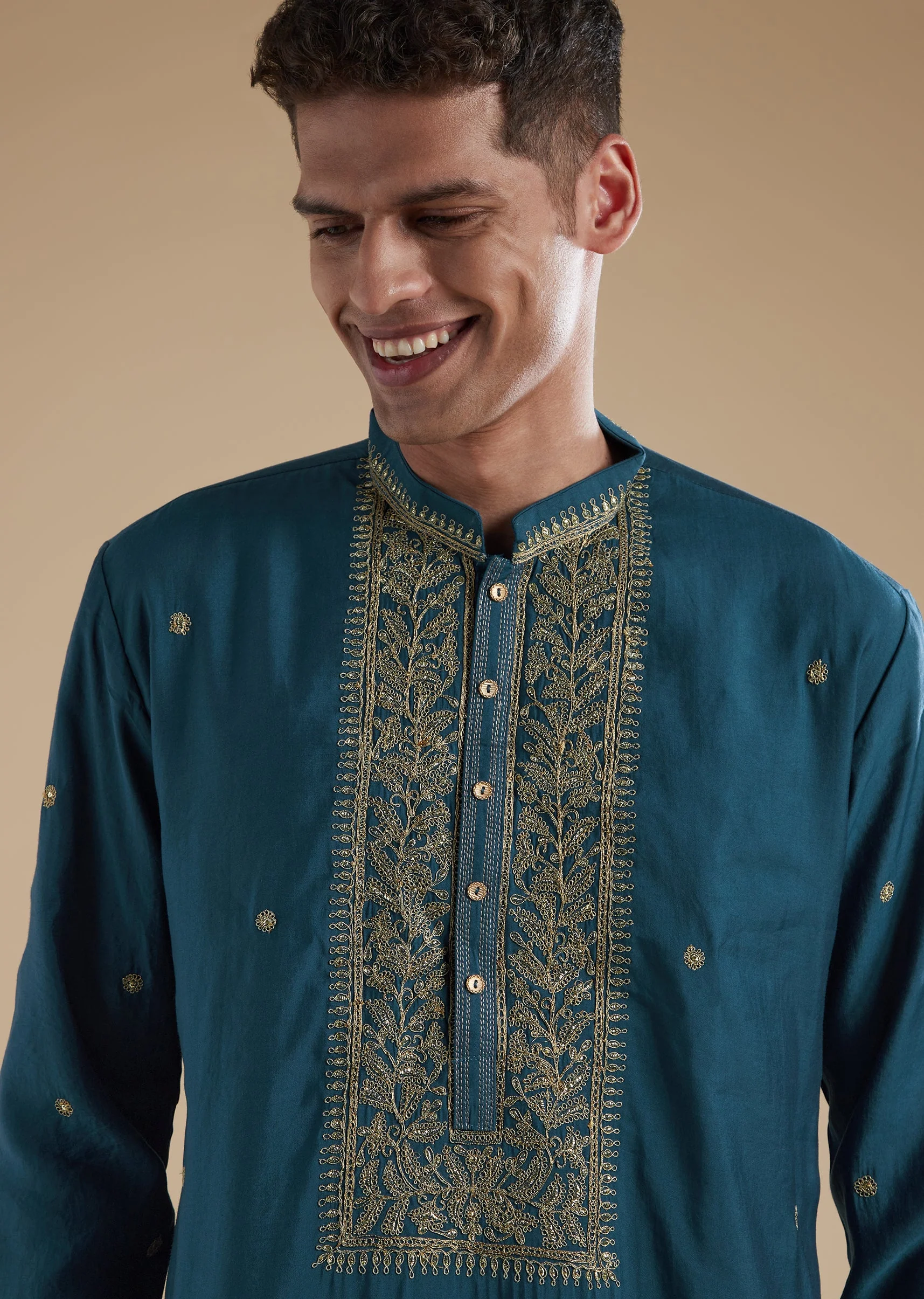 Teal Blue Kurta Set With Thread And Resham Detail - Image 2