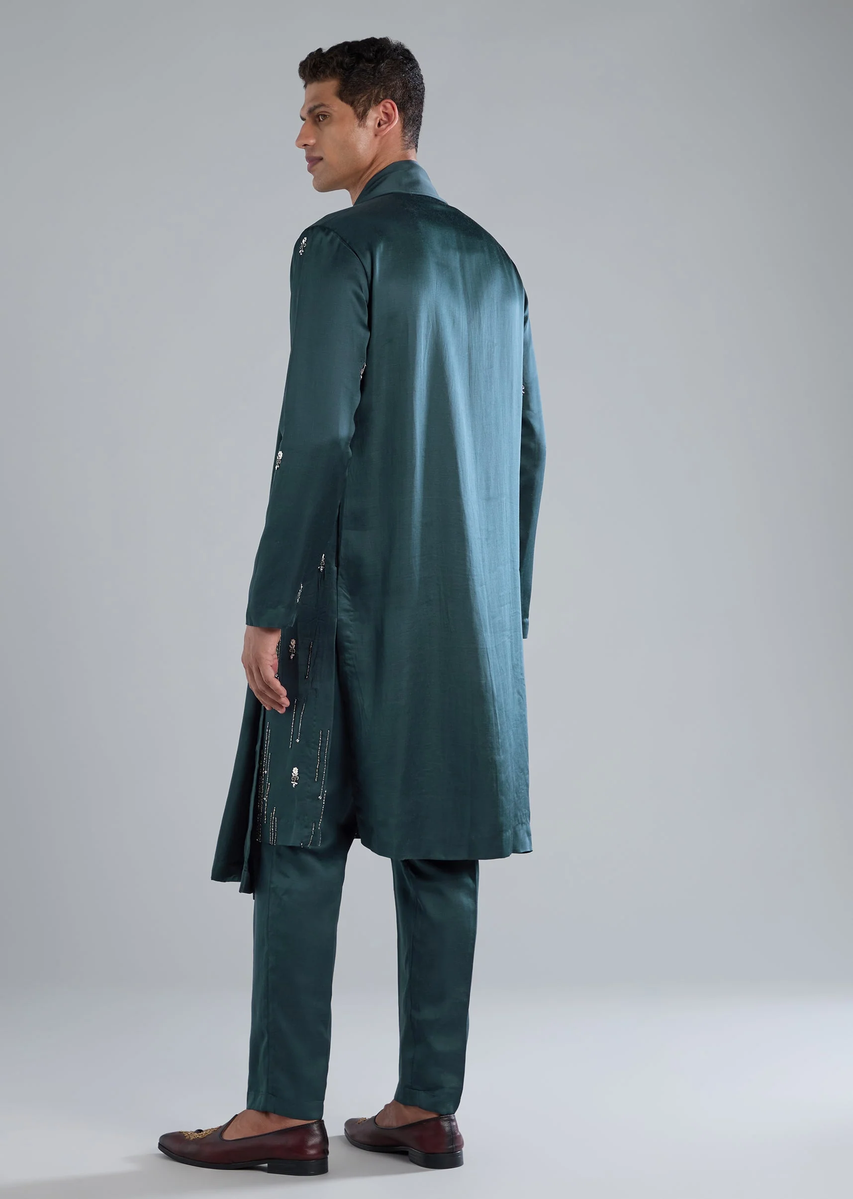 Teal Kurta Set With Hand Embroidery And Cutdana Details - Image 5