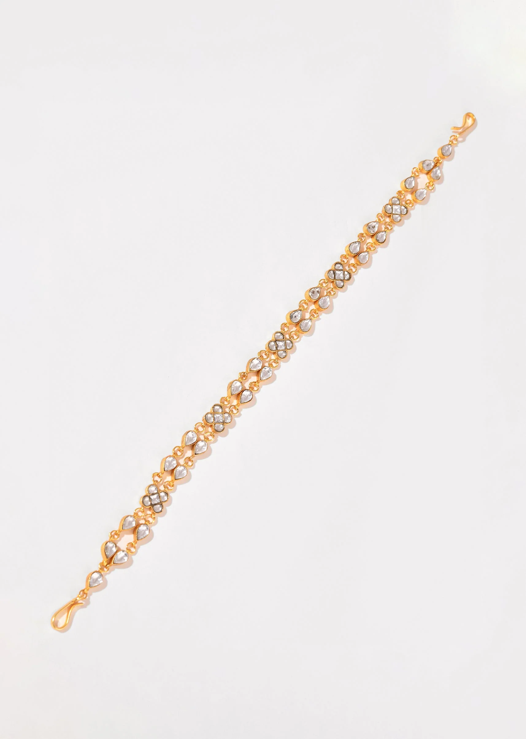 White and Gold Kundan Encrusted Mathapatti - Image 2