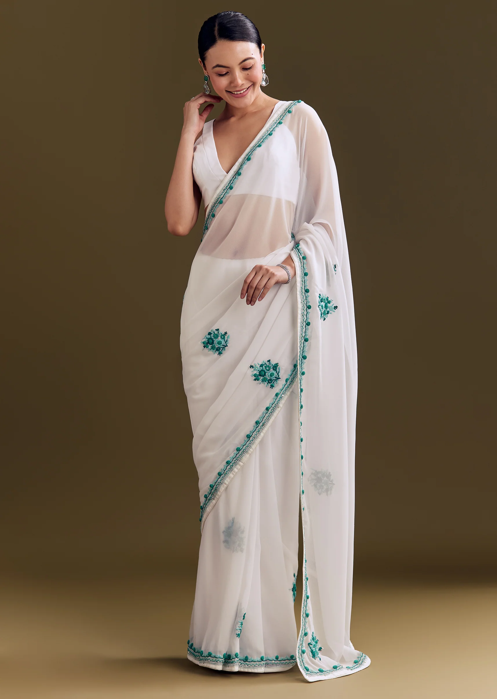 White Georgette Saree With Traditional Kashmiri Buds - Image 3