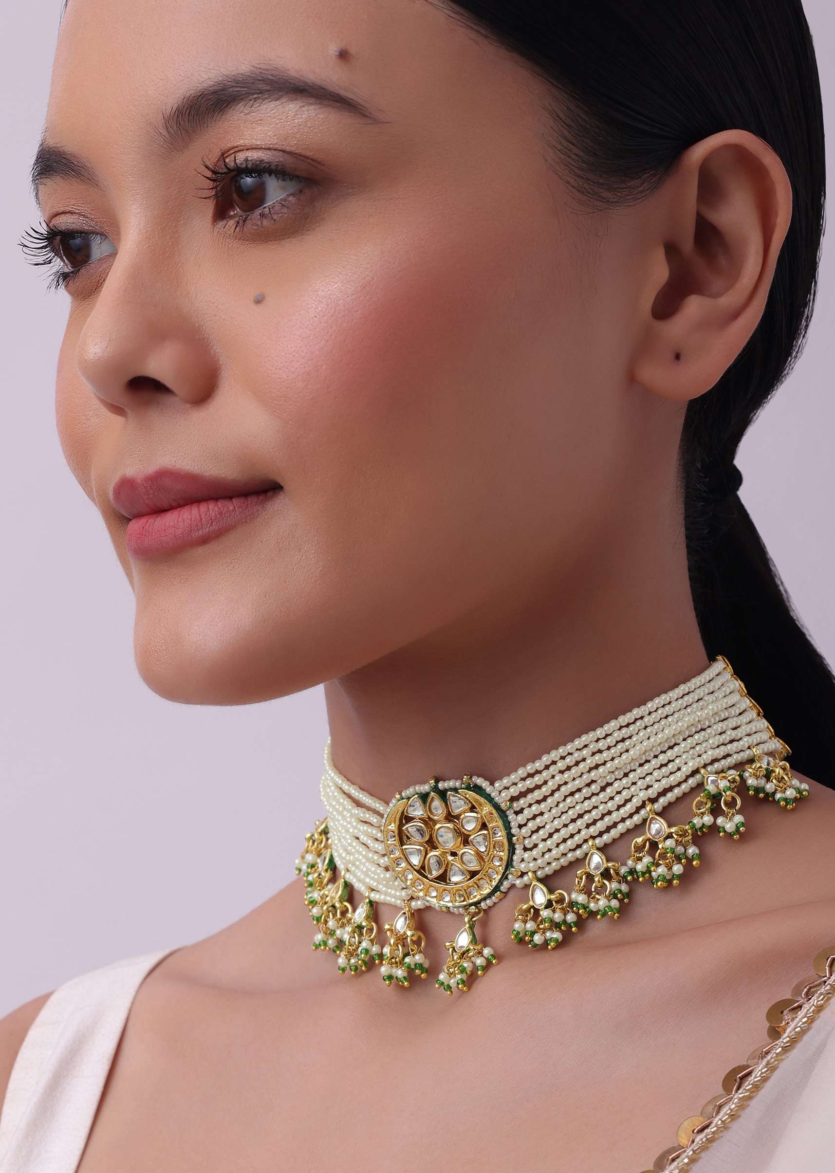 White Kundan Choker Set With Pearls And Drops - Image 2