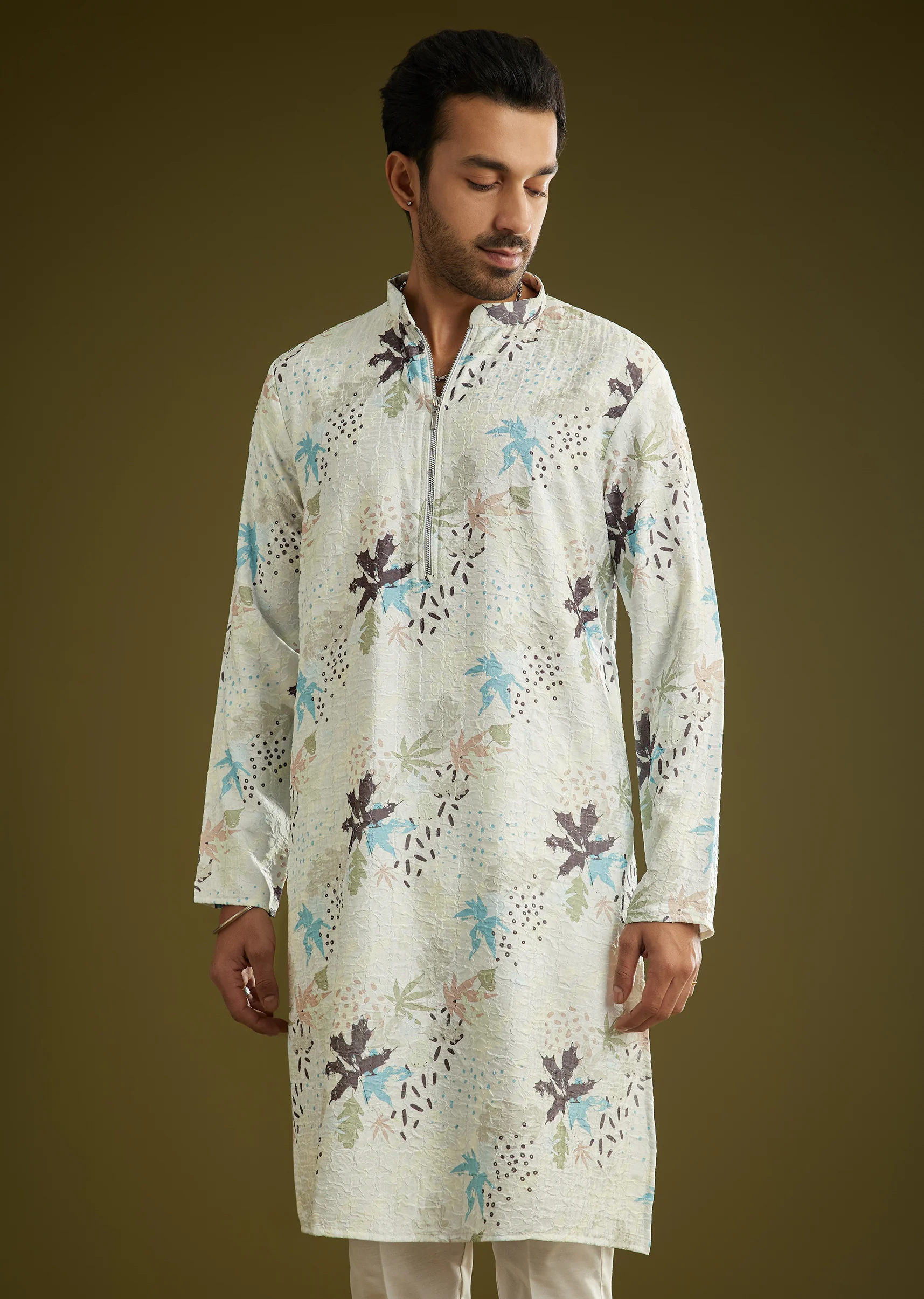 White Linen Zipper Kurta Set With Abstract Leaf Motifs - Image 4