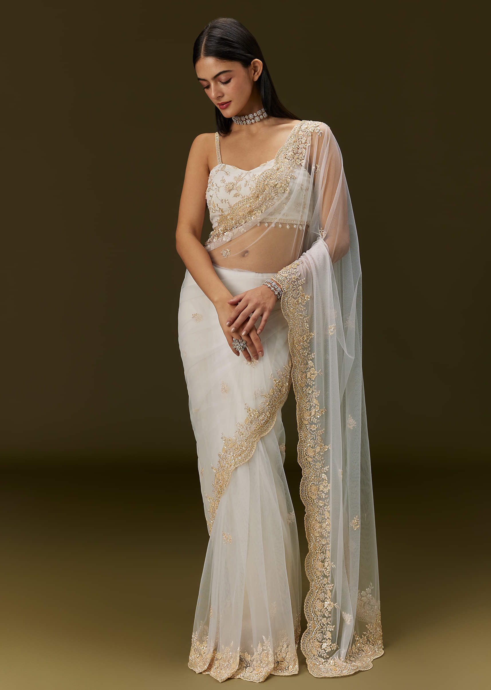 White Net Heavy Embroidered Saree With Embellished Border - Image 5