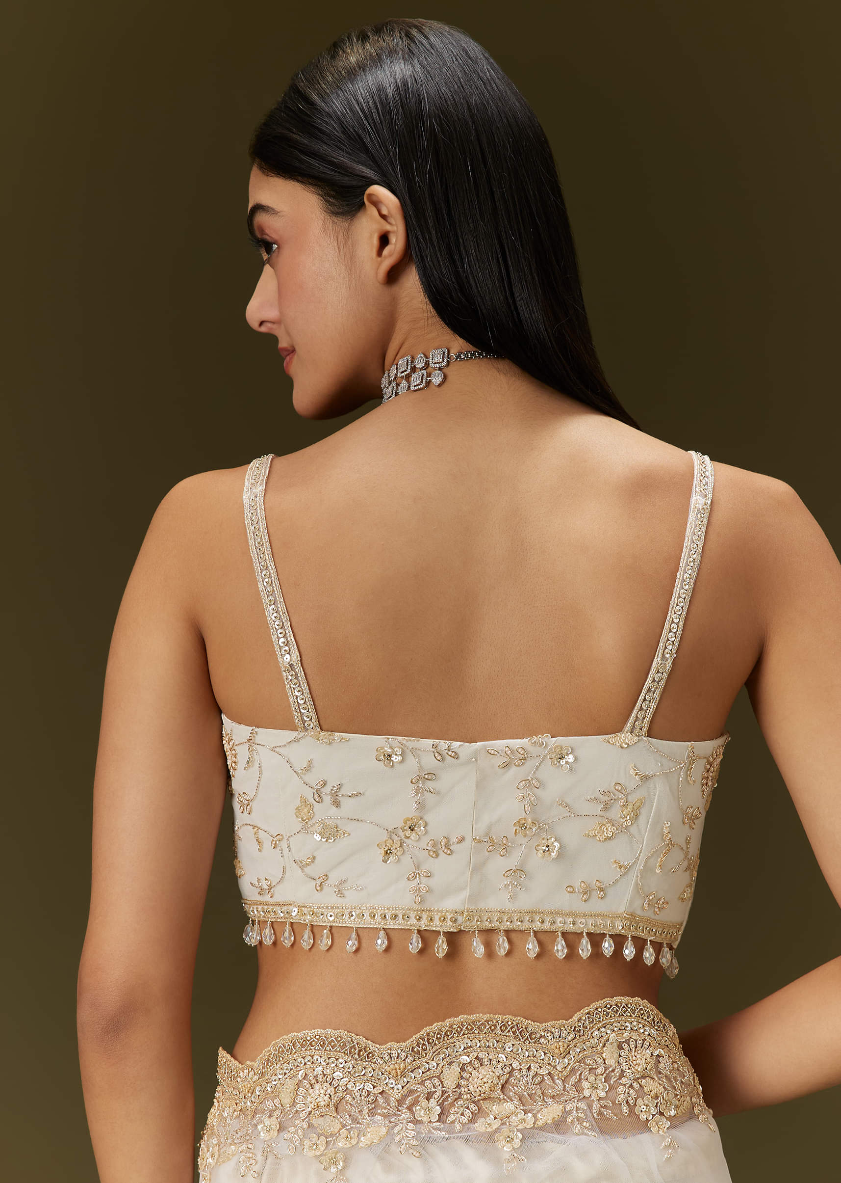 White Net Heavy Embroidered Saree With Embellished Border - Image 8