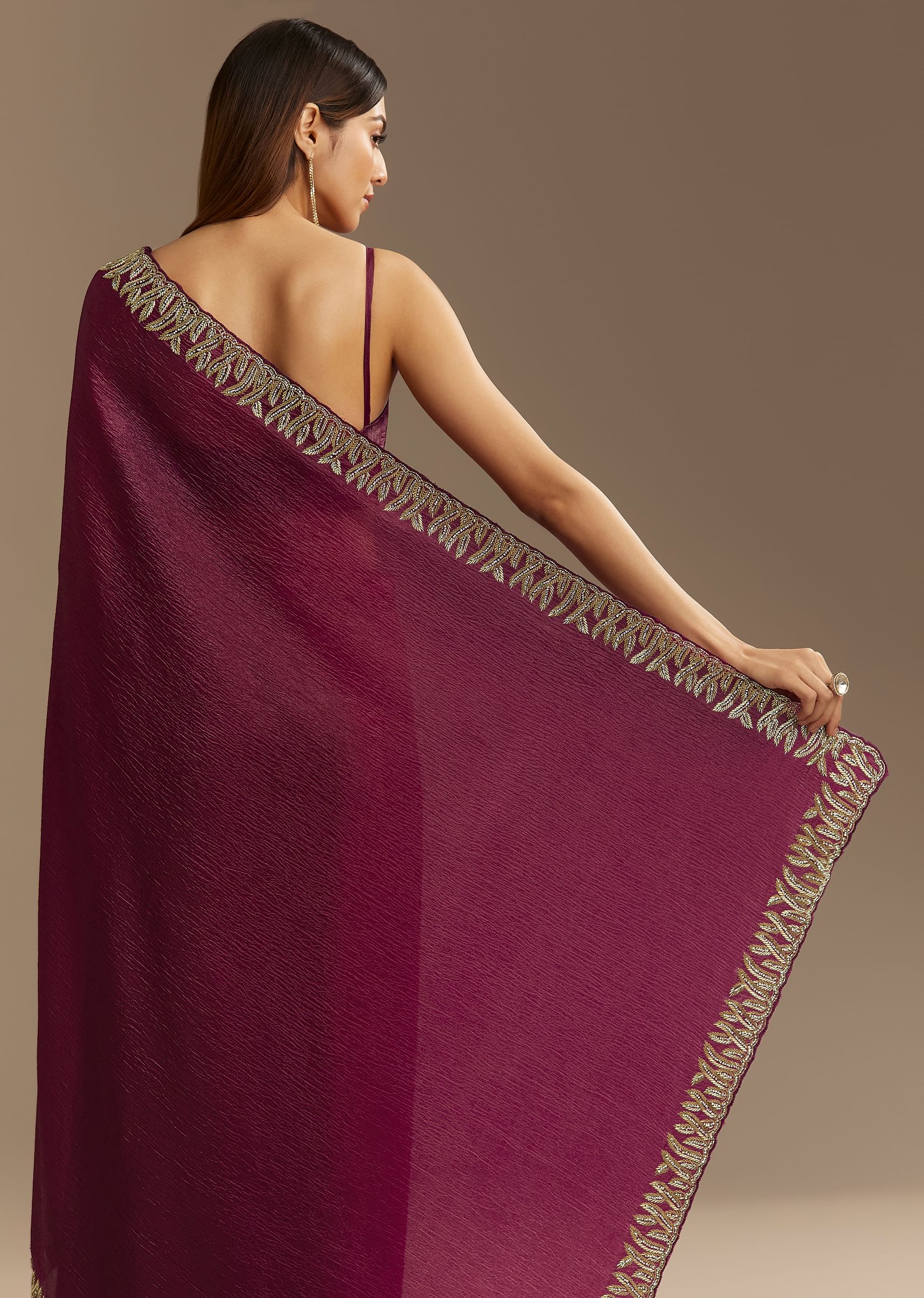 Wine Crushed Tissue Saree With Cutdana And Stone Embroidery - Image 4