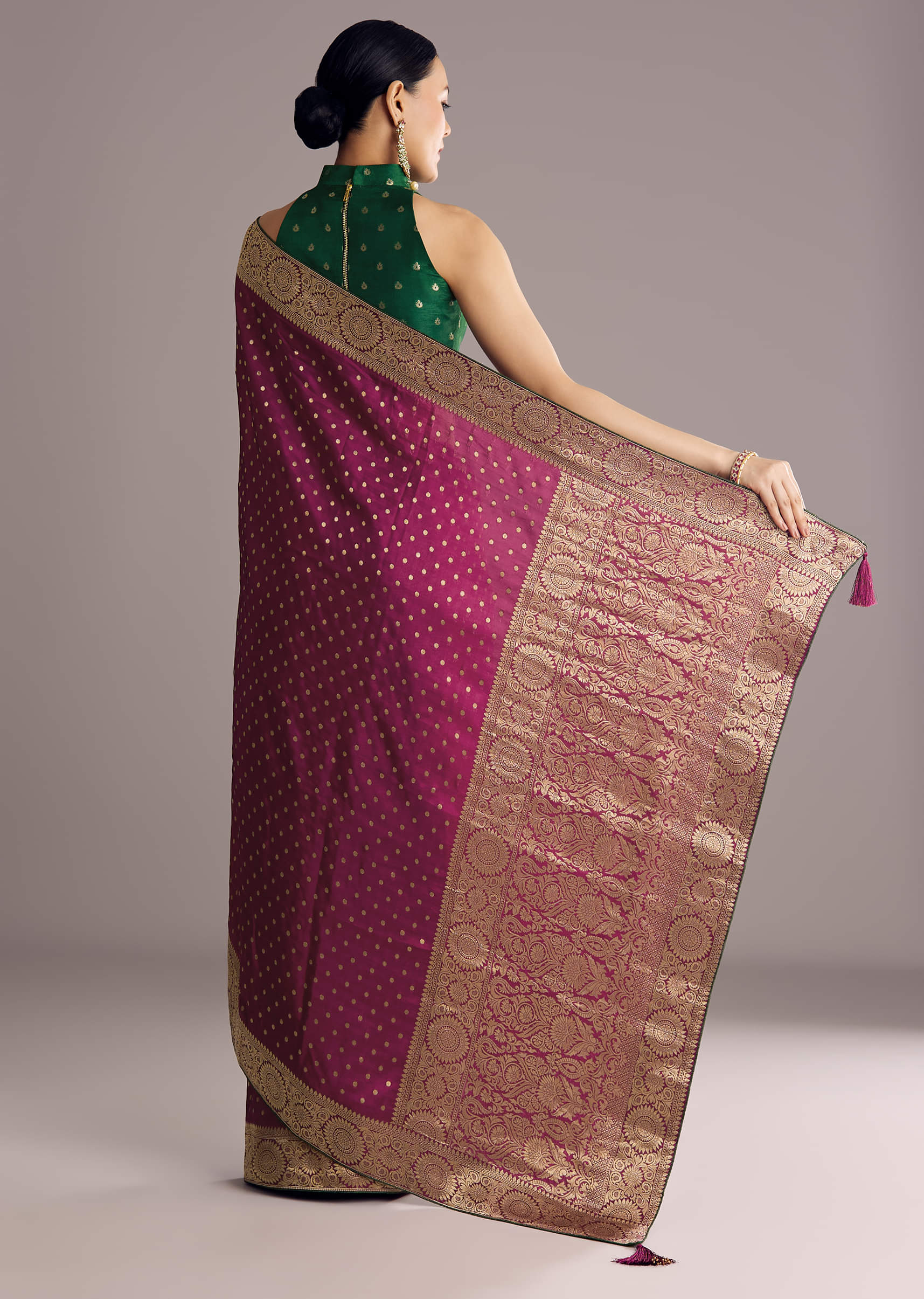 Wine Dola Silk Saree With Butti Work And Floral Border - Image 6