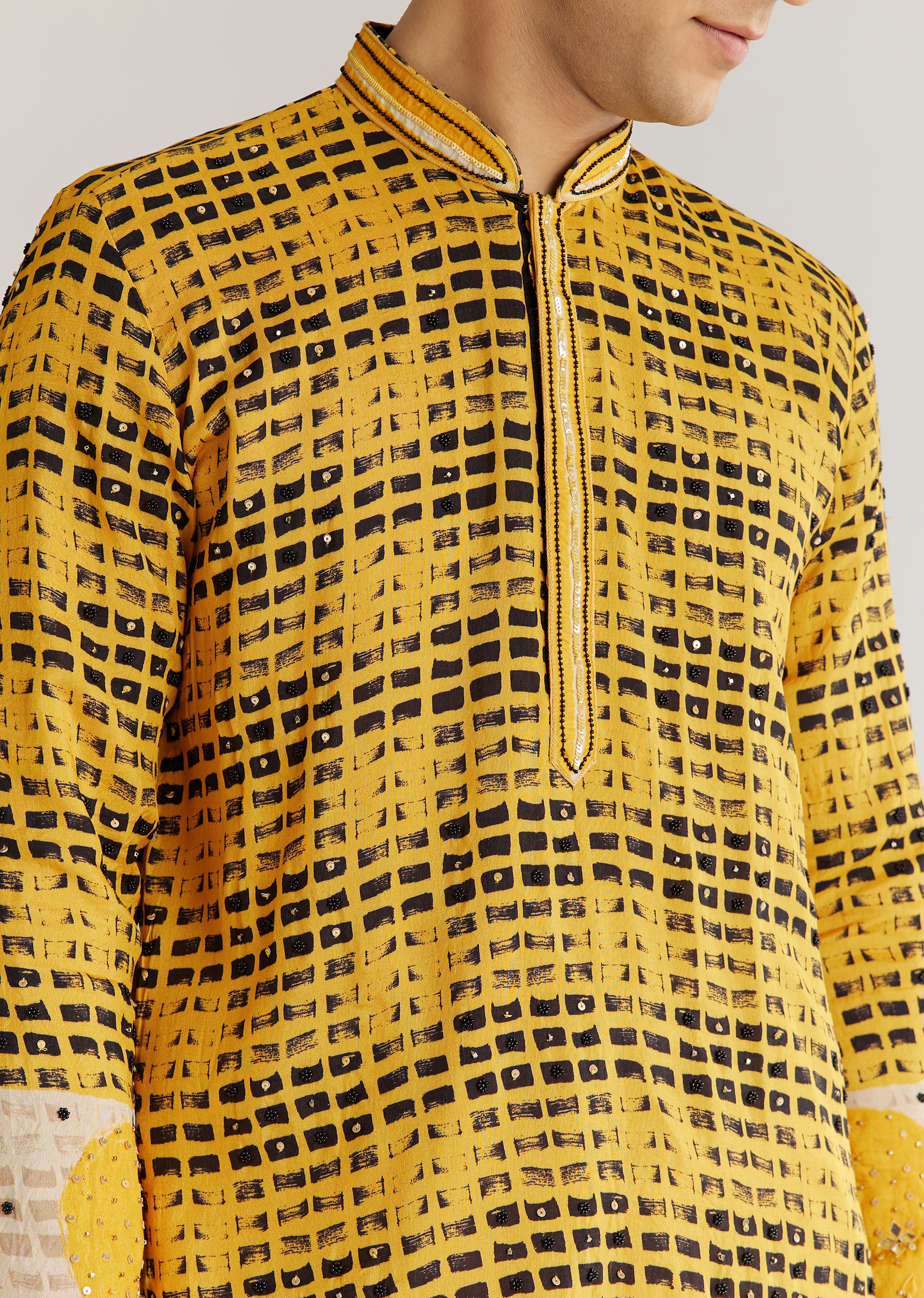 Yellow And Black Silk Resham Printed Kurta Set - Image 3