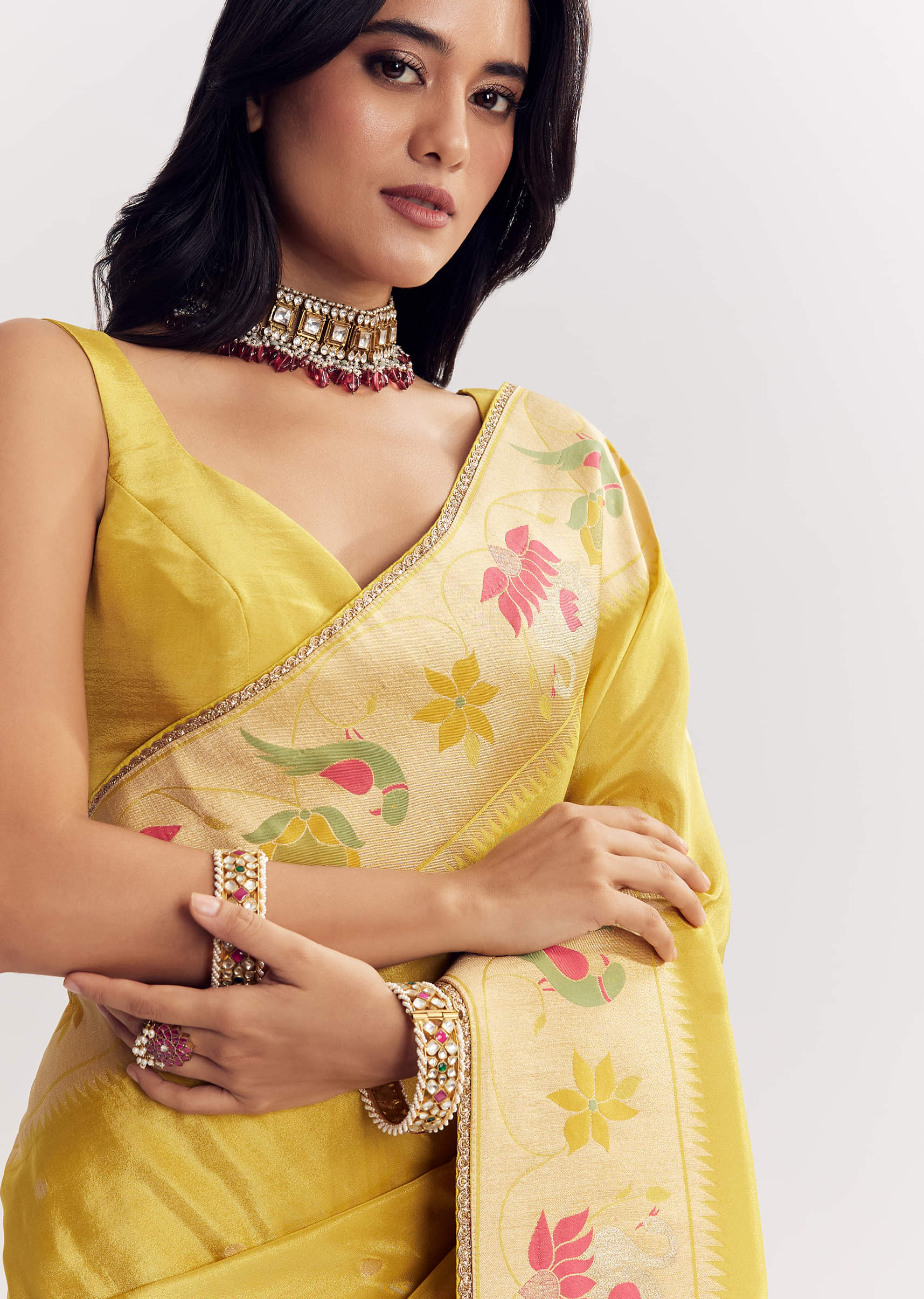 Yellow Dola Silk Paithani Saree With Dollar Butti And Multicolor Motif - Image 2