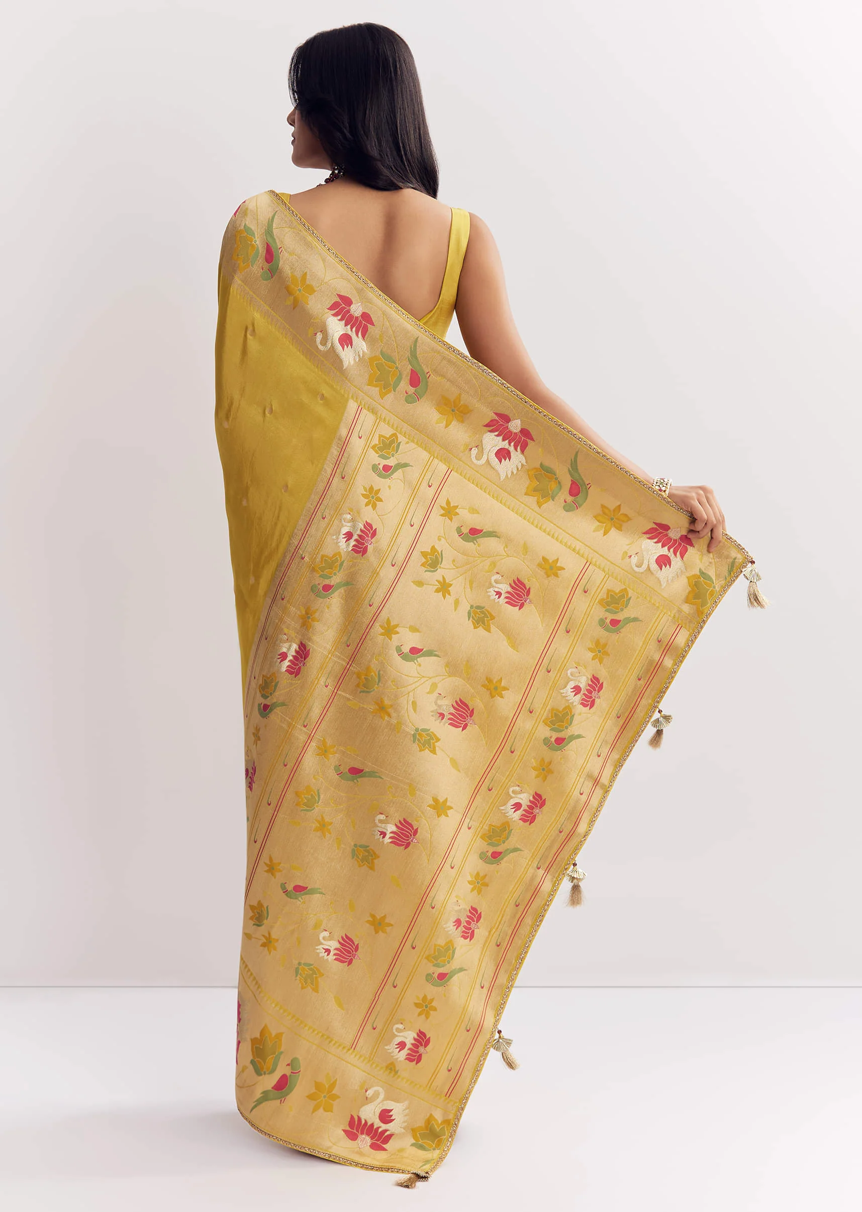 Yellow Dola Silk Paithani Saree With Dollar Butti And Multicolor Motif - Image 6