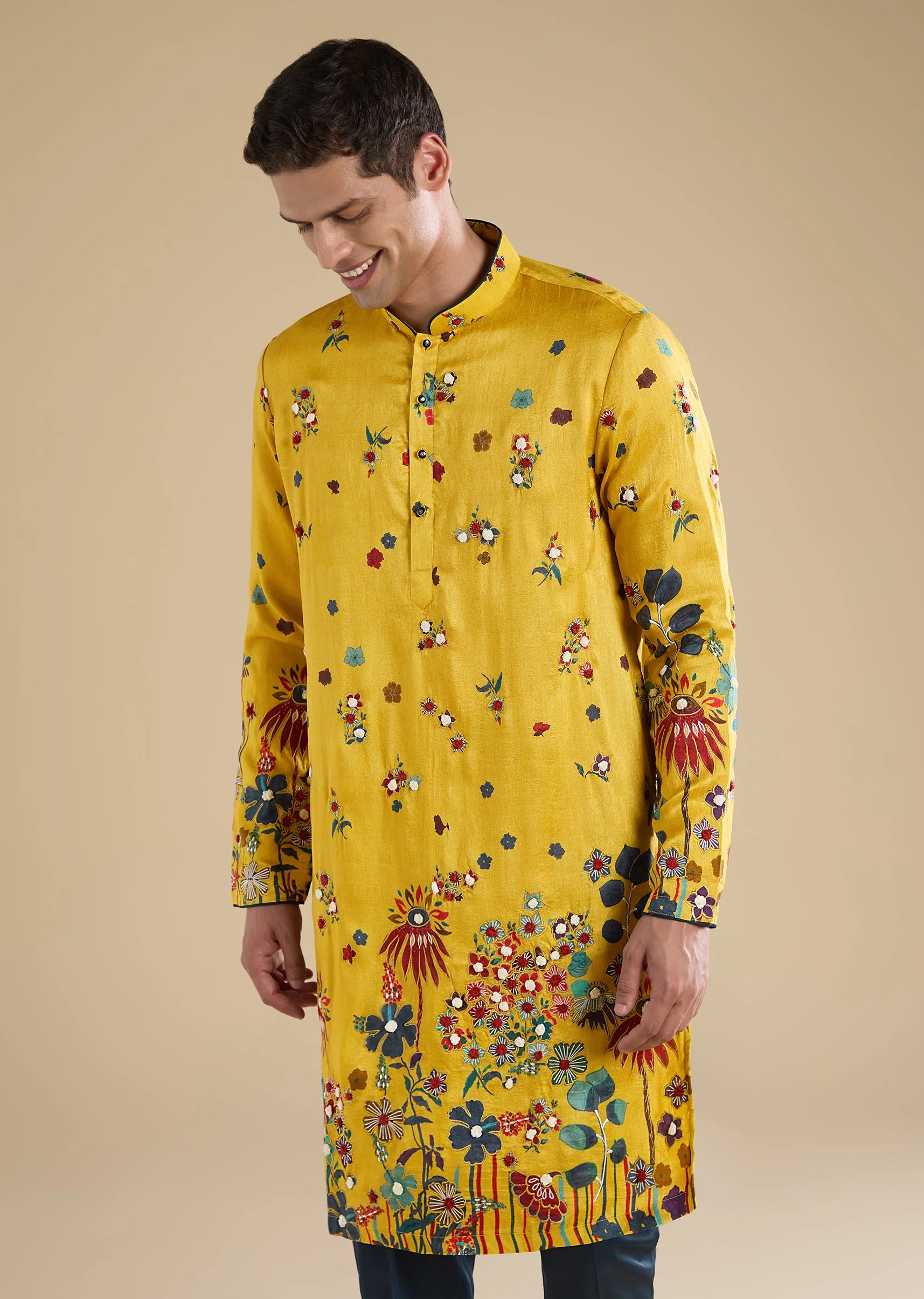 Yellow Embroidered Kurta Set With Pants - Image 4