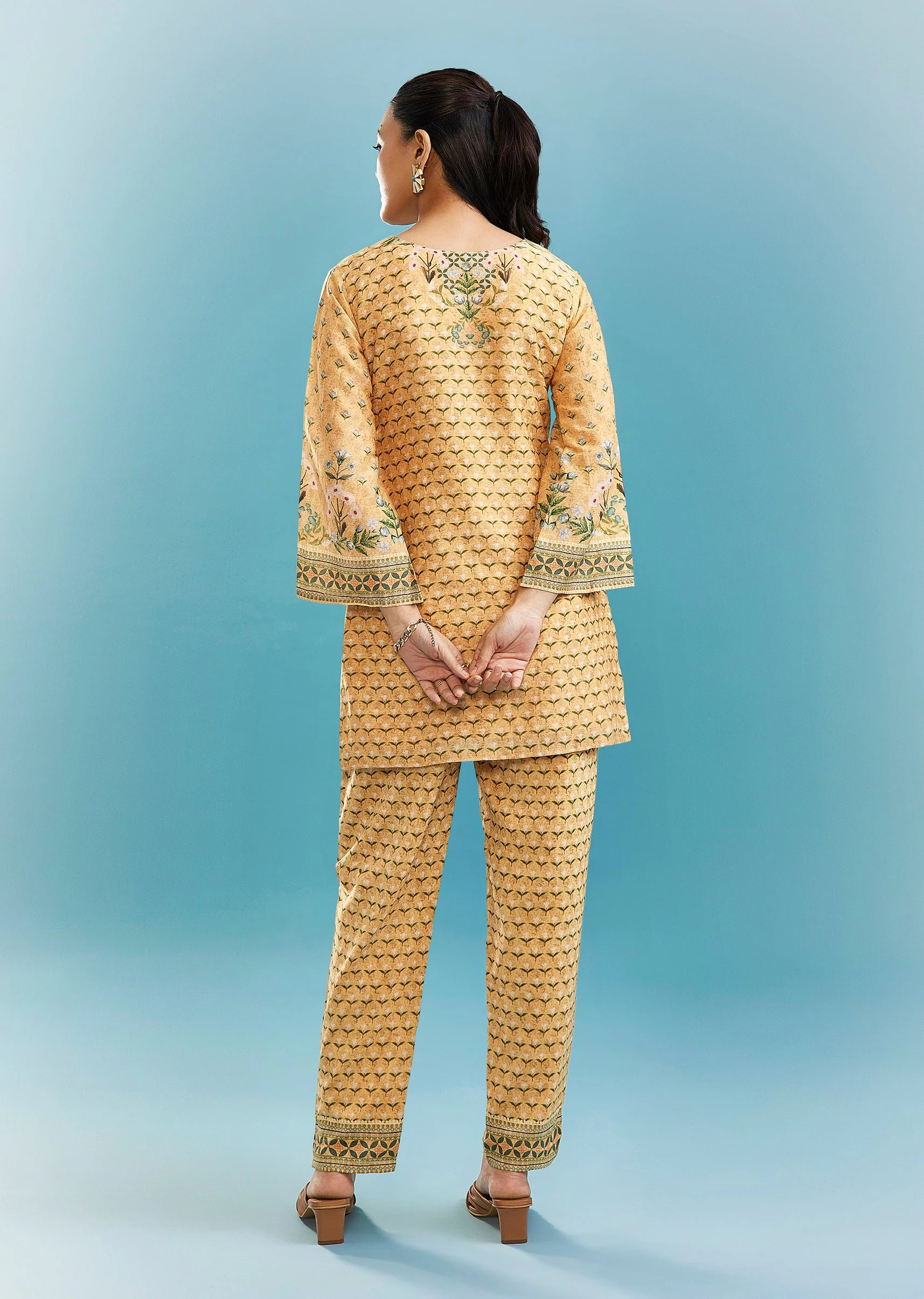 Yellow Floral Co-ord Set With Cut Dana And Sequins Work - Image 5