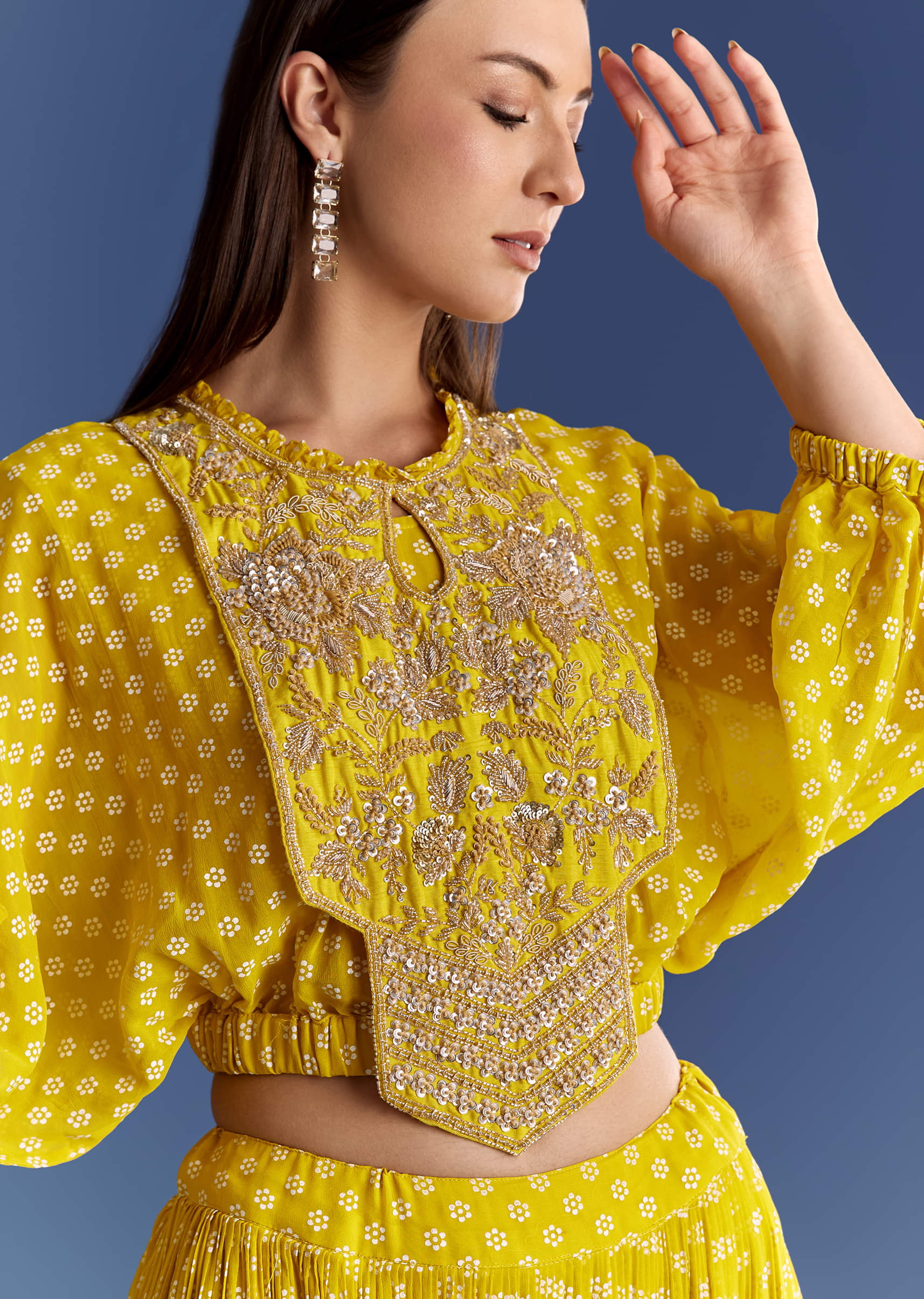 Yellow Floral Georgette Lehenga Set With Zardosi Croptop - Image 3