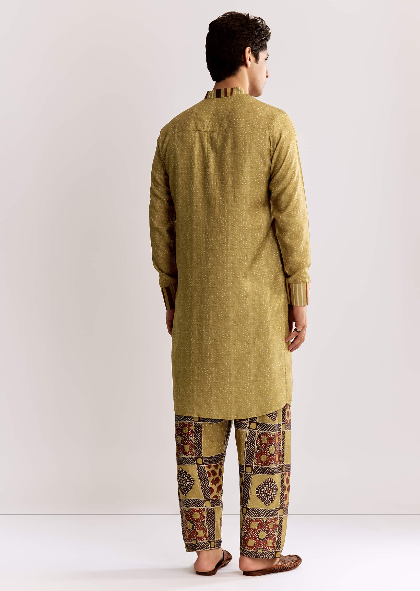 Yellow Linen Kurta Set With Ajrakh Print - Image 5
