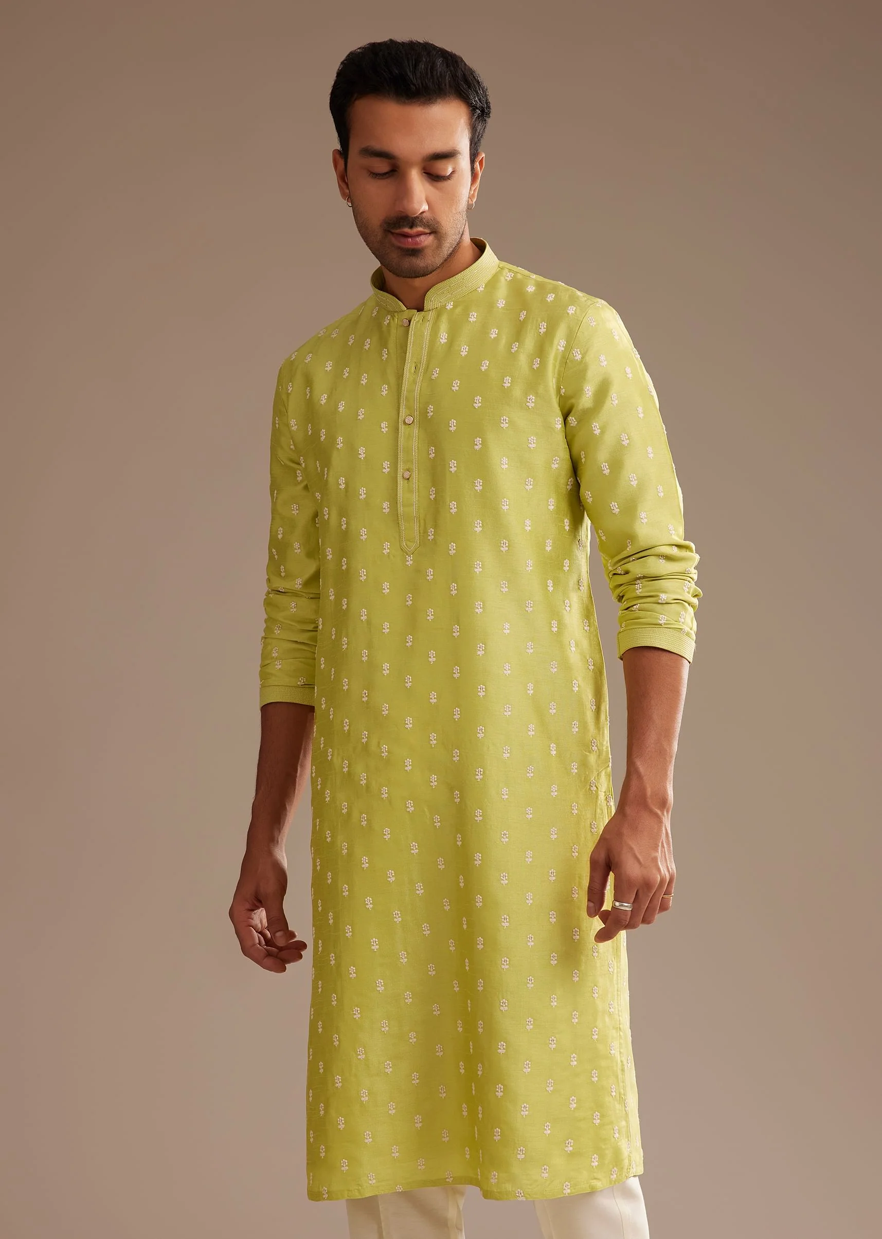Yellow Silk Kurta Set With Embroidery - Image 3