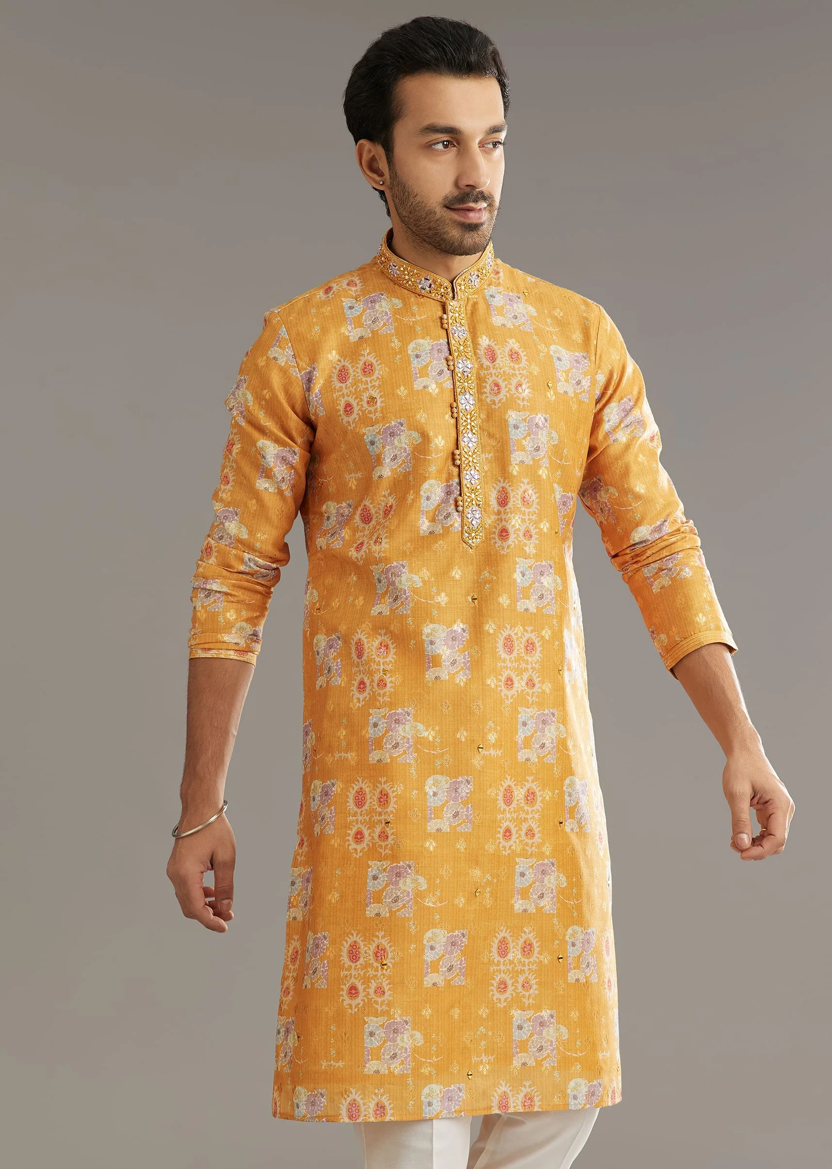 Yellow Silk Kurta Set With Print Work - Image 4