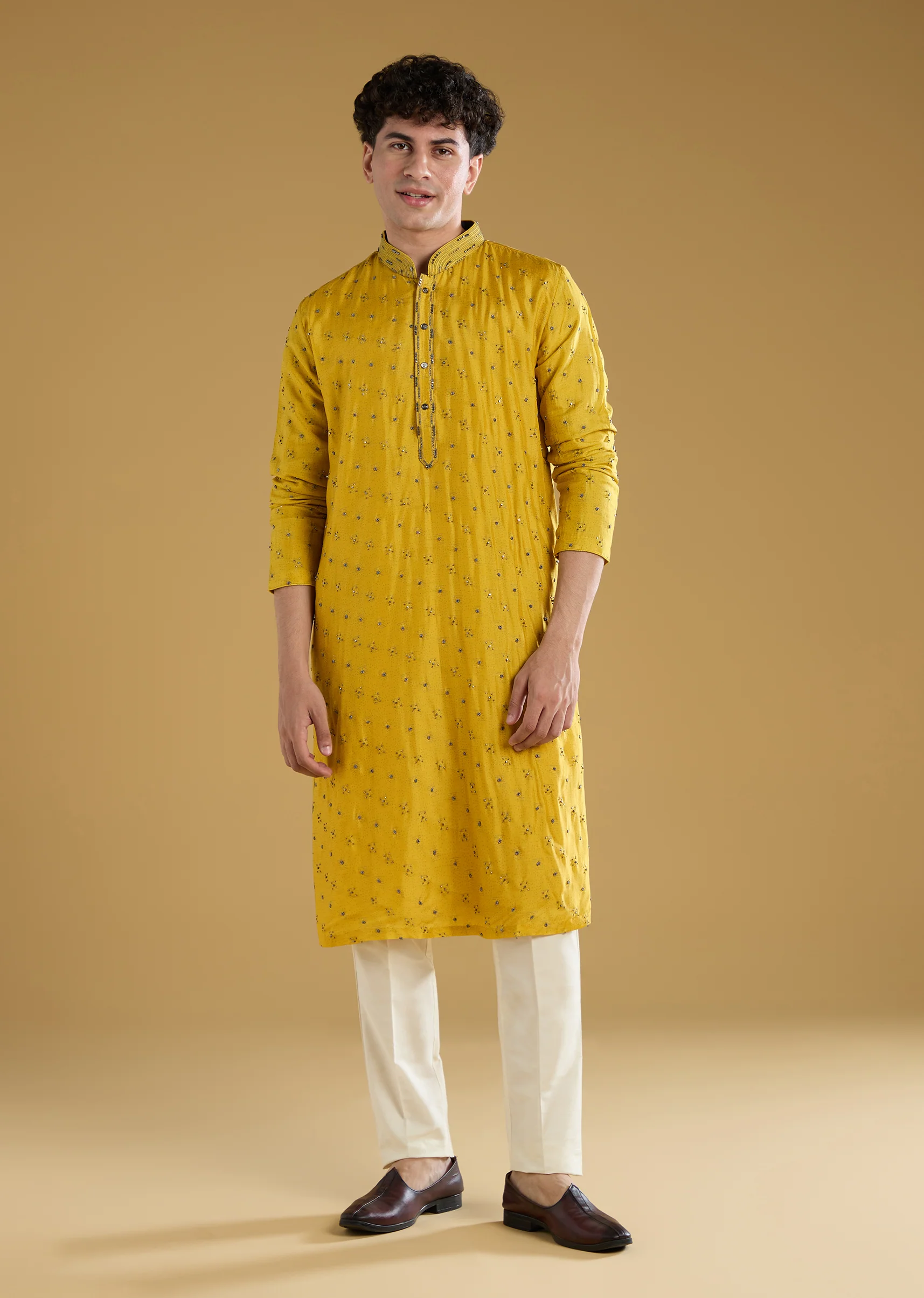 Yellow Silk Resham Embroidered Kurta Set With Mirrorwork - Image 2