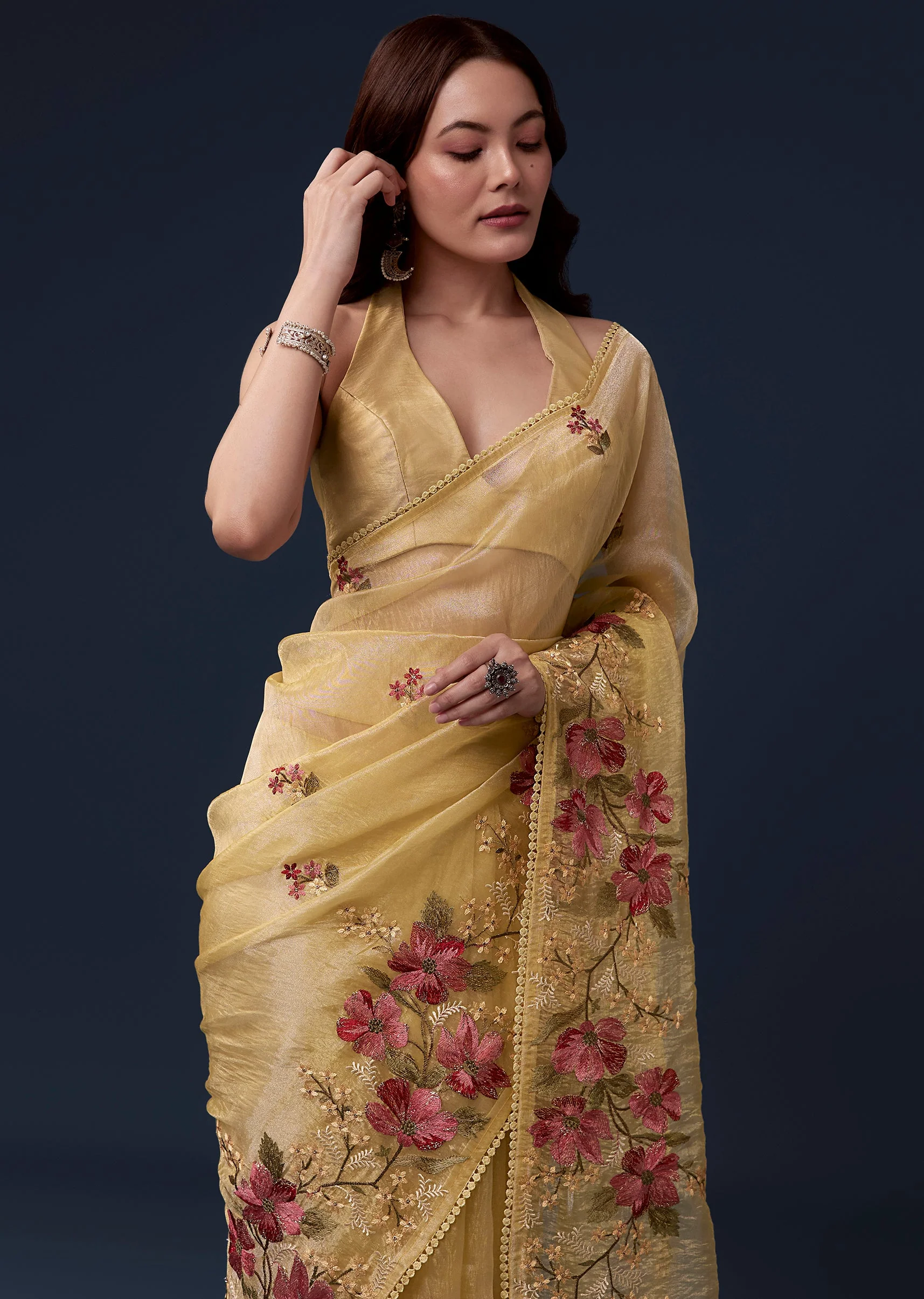 Yellow Tissue Organza Saree With Multicolor Resham Thread And Lace Border - Image 5
