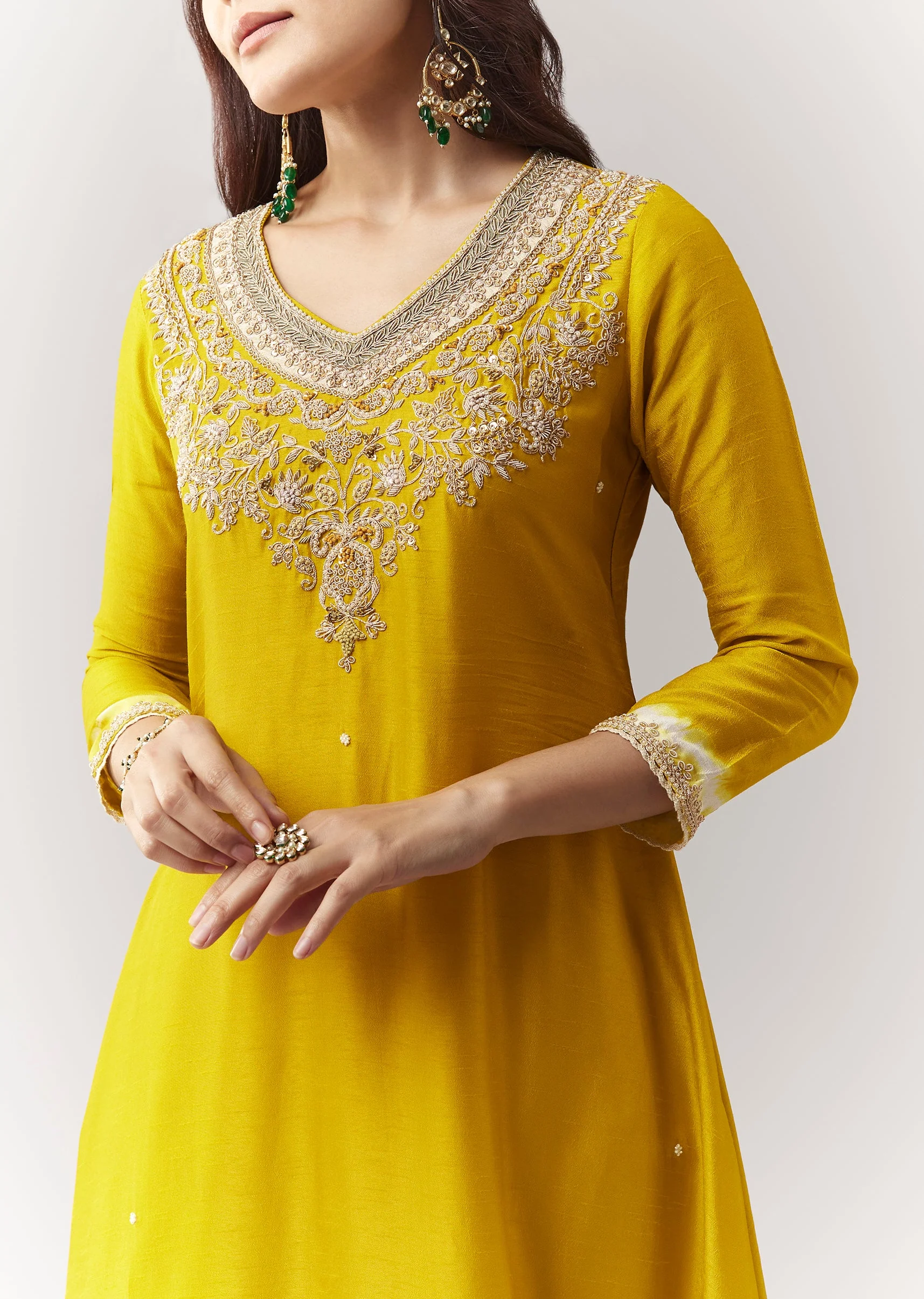 Yellow Zardosi Kurta Straight Pant Coord With Leheriya Border - Image 2